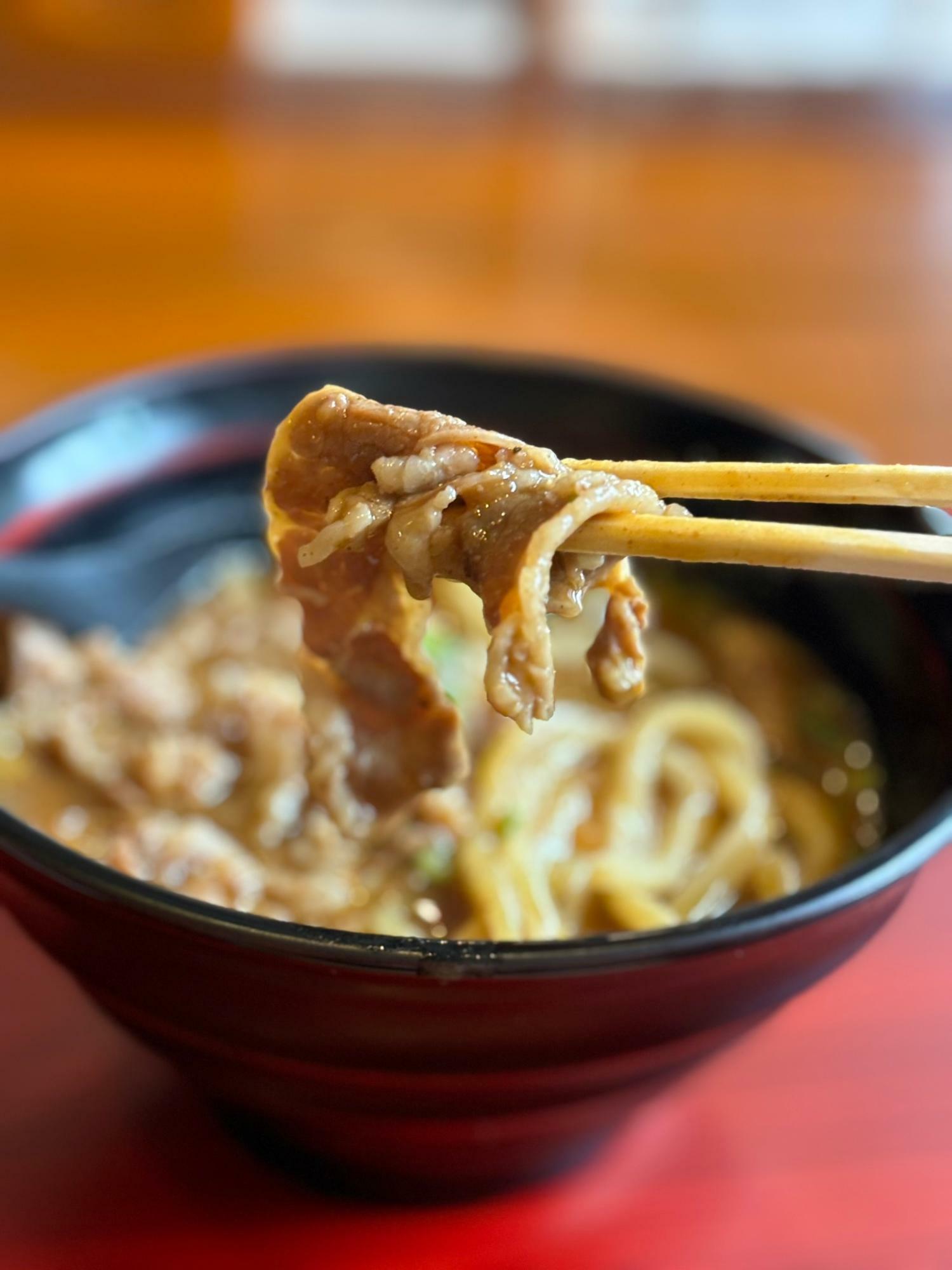 上品な味付けがカレーに馴染みます