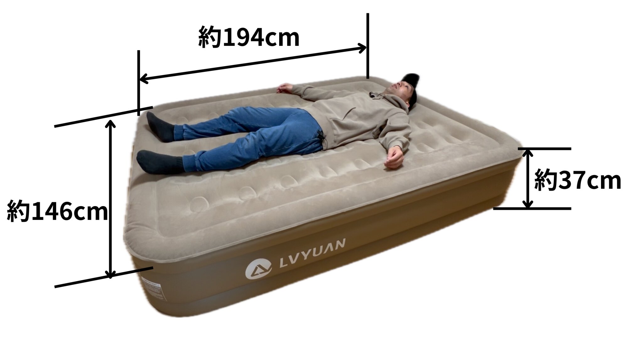 購入したベッドはダブルサイズの物