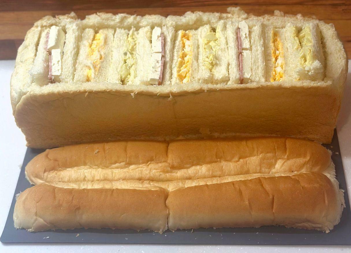 どーんと大きなサイズのサンドイッチのパンBOXが出来ました