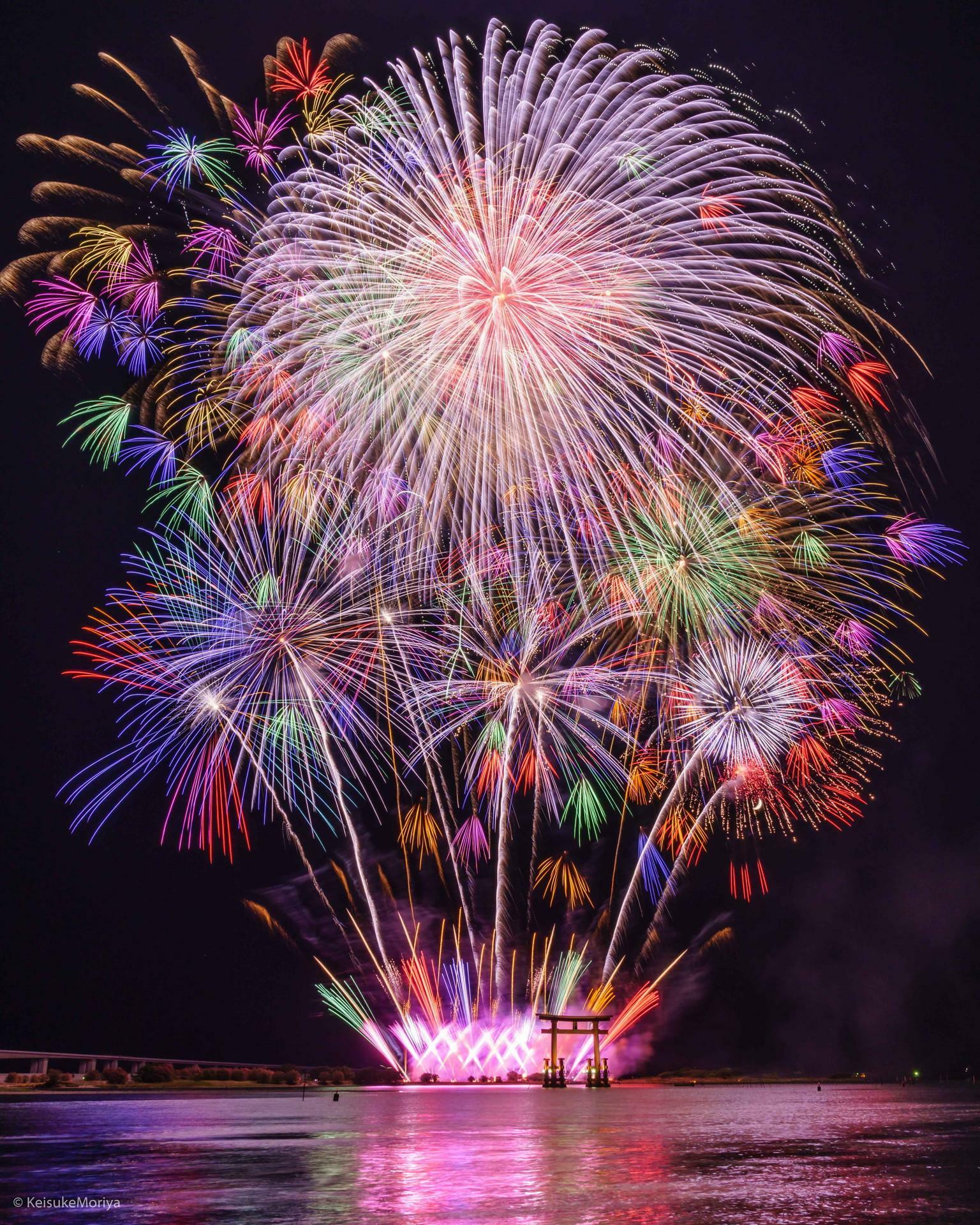 2020年 静岡県浜松市弁天町でのサプライズ花火打ち上げ（写真ご提供：若松屋様）