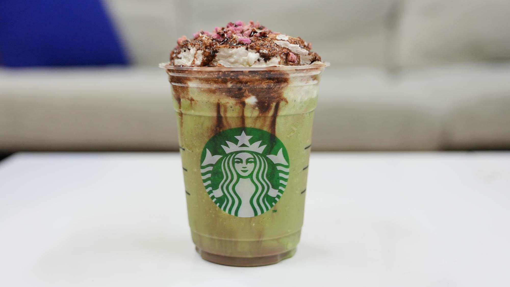 スタバ新作「さくら咲くサク抹茶フラペチーノ」のカロリーオフもできる