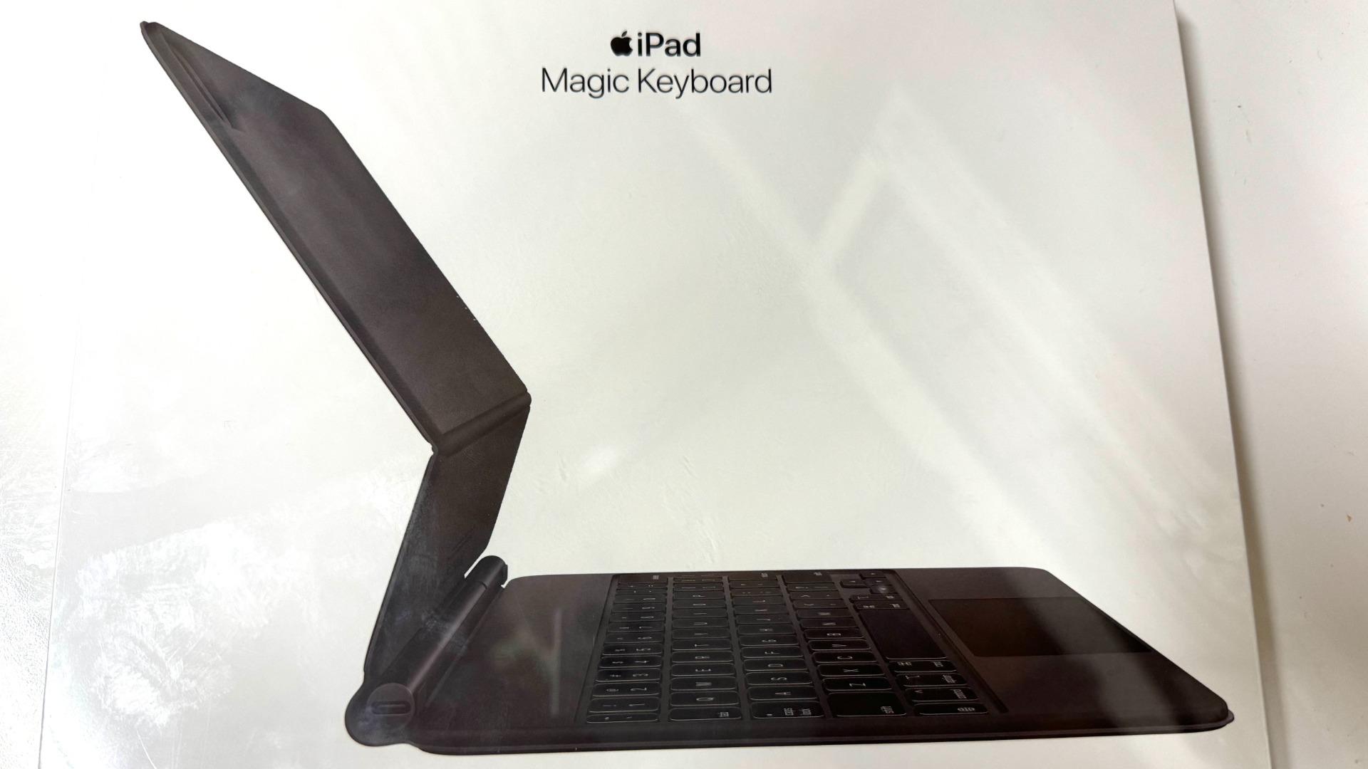 iPad用Magic KeyboardでiPadの幅が広がり快適に!(ダイス iPad用Magic KeyboardでiPadの幅が広がり快適に!(ダイス