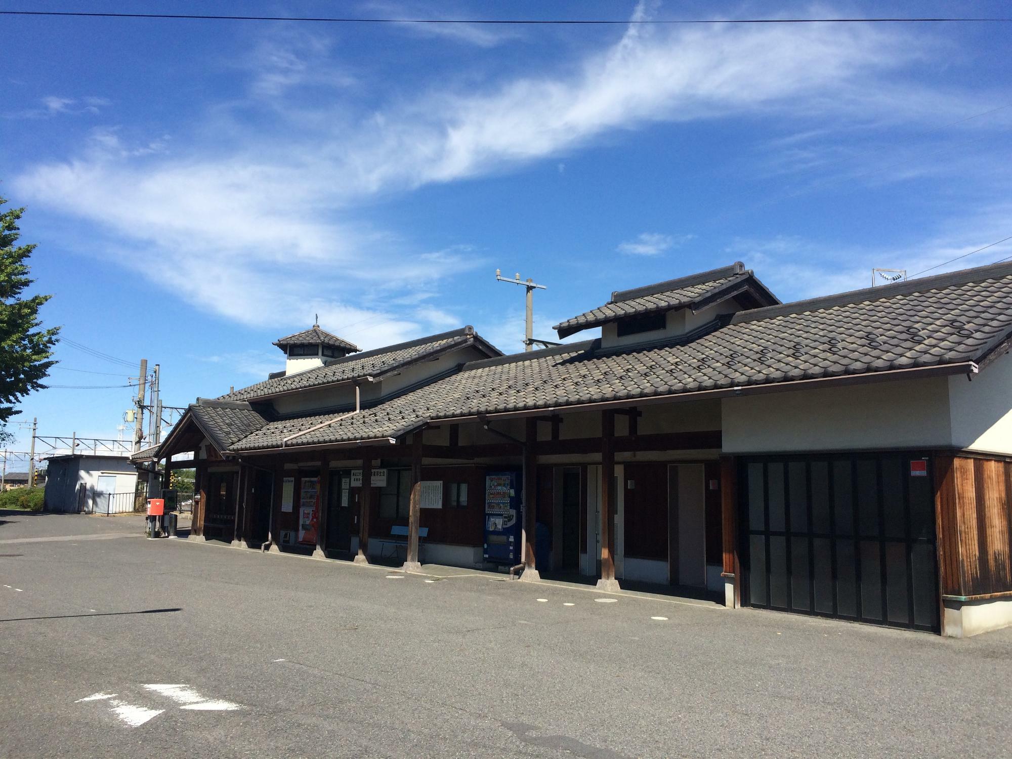 近江鉄道五箇荘駅は、自転車と一緒に乗車可能なサイクルトレイン対応の駅でもありますので、体調や時間に合わせてショートカットに利用するのもよいかと思われます
