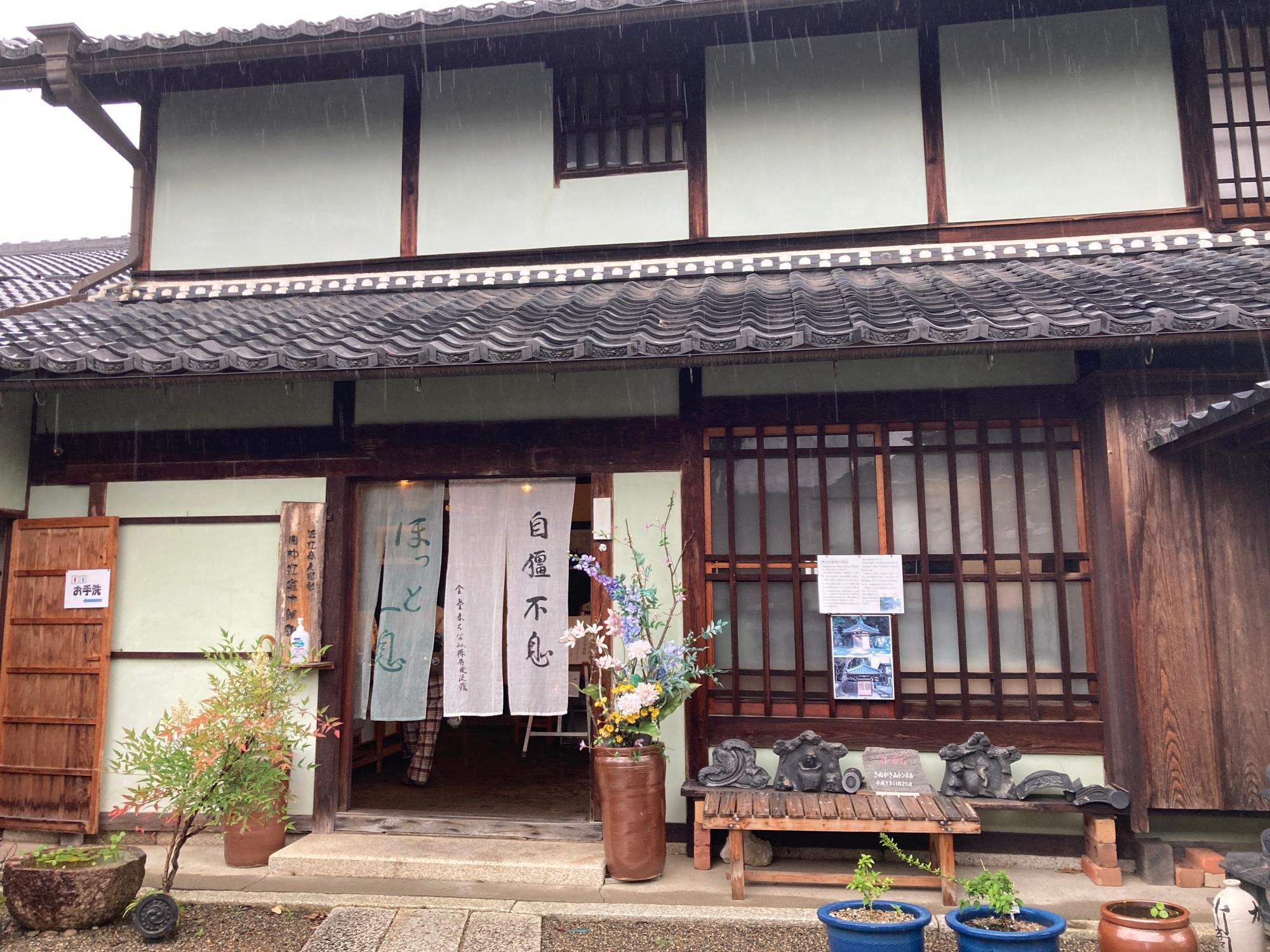 東近江市】展示作品の販売も！ 入場無料の「鉄道写真展」が金堂