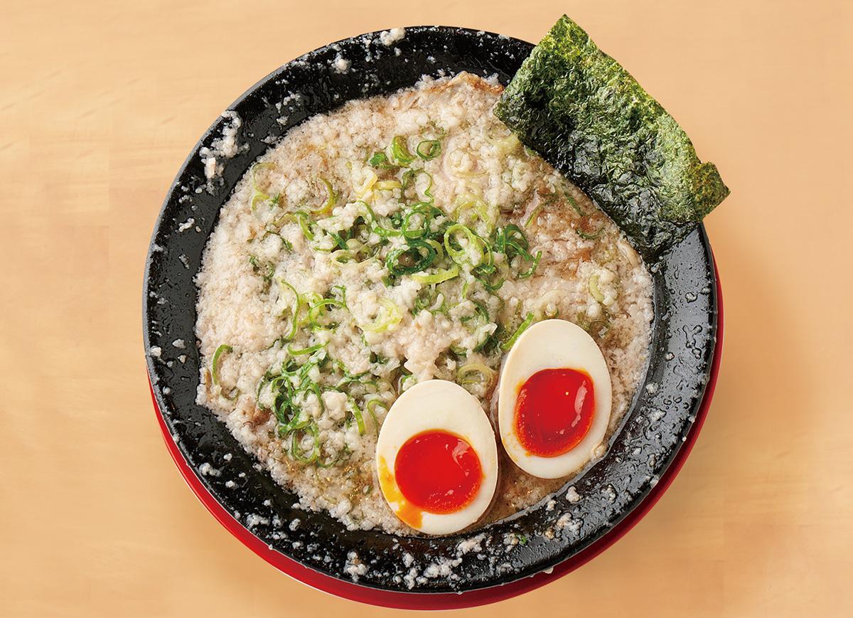 「バリとんラーメン」950円。特製煮玉子トッピング＋150円