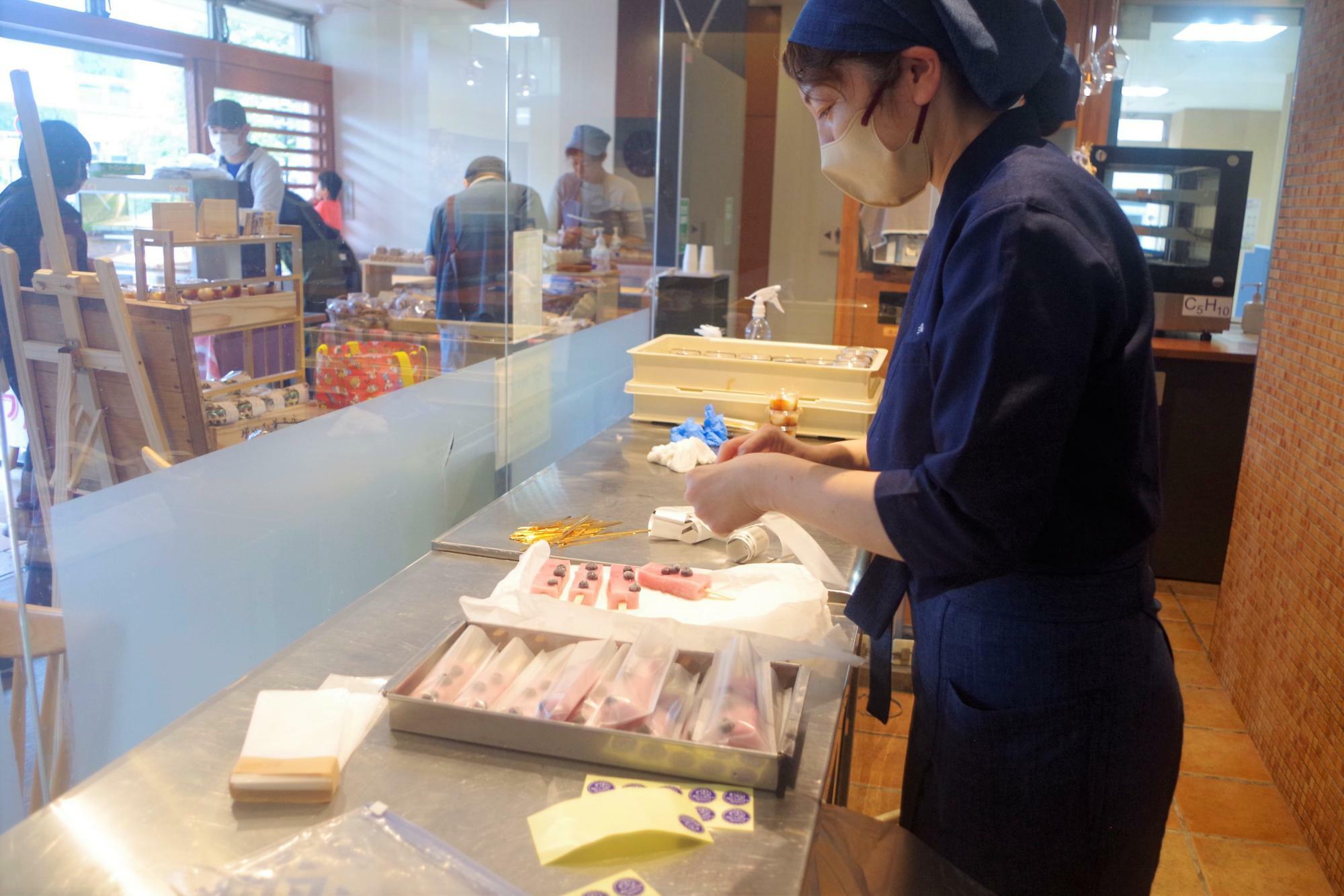 早朝からお店に来て仕込みをされていた増田和菓子店の店主・増田さん