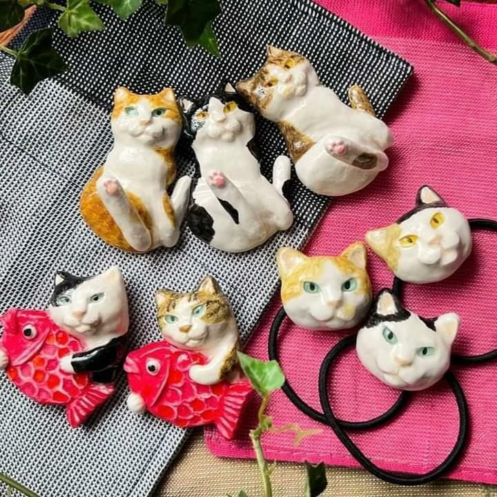 三重県から出店する作家さんによる手作り猫アクセサリー。猫ちゃんの表情がとってもキュートです！