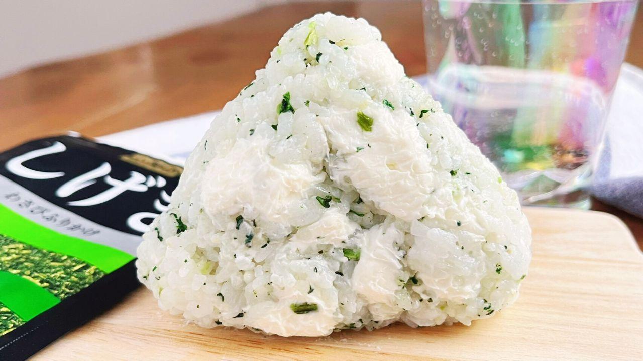 チーズおかか　ソフト2つ かつおとチーズが出逢ったよ黒胡椒味 - オガワ食品