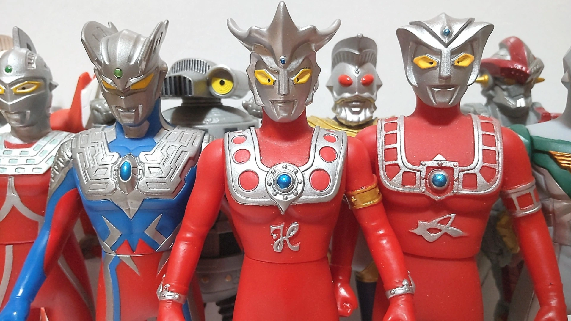 ウルトラマンが悪者に？】悩める超人、ウルトラマンとプリキュアが直面