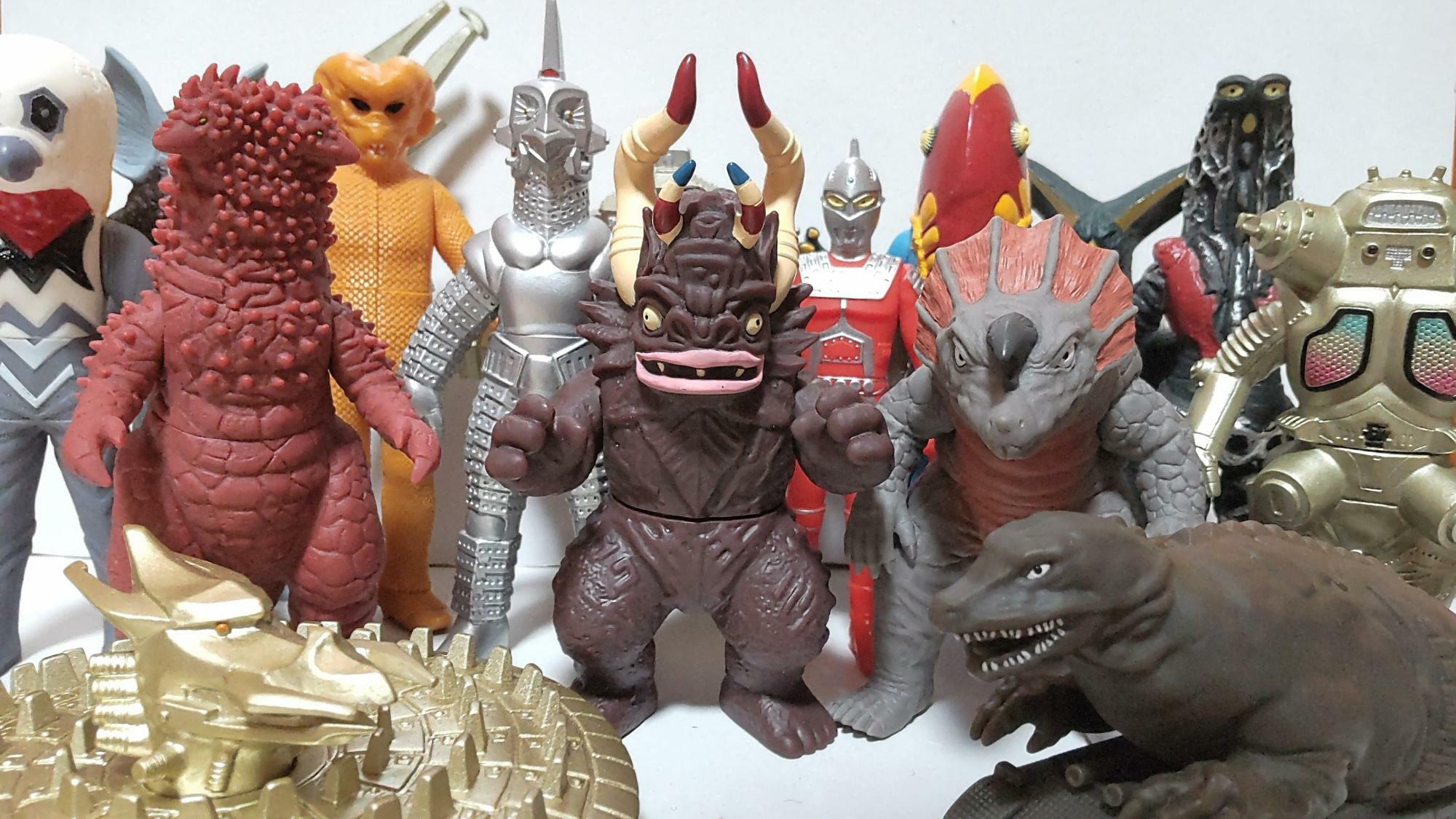 円谷プロ制作の『ウルトラマン（1966）』シリーズの怪獣達は登場から約60年経過した現在も高く支持されている。特にシリーズ第3作『ウルトラセブン（1967）』の怪獣達は、今日も玩具売り場で現役である。