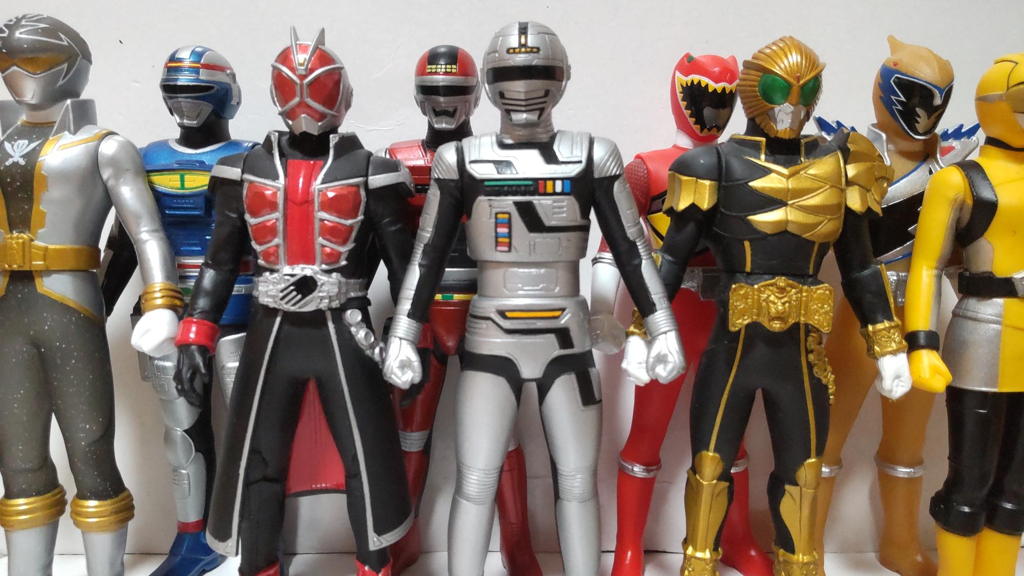 まとめ売り)仮面ライダー フィギュアセット 特撮 ウルトラマン