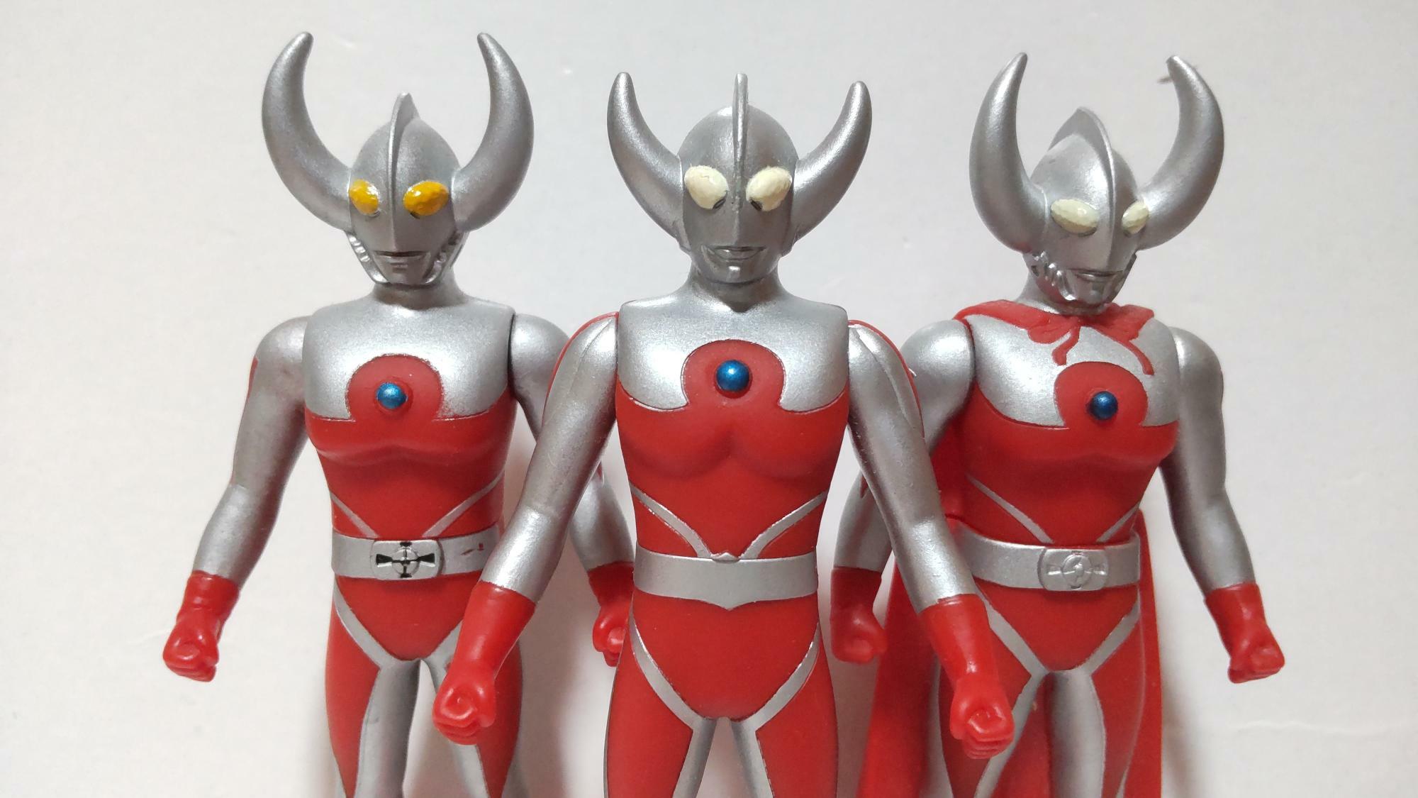 平和維持組織「宇宙警備隊」の初代隊長となったウルトラマンケンは、いつしか「ウルトラの父」と呼ばれるようになり、尊敬を集めるように。ケンはまるで実の父のように、地球でのウルトラマン達の窮地に駆けつけた。