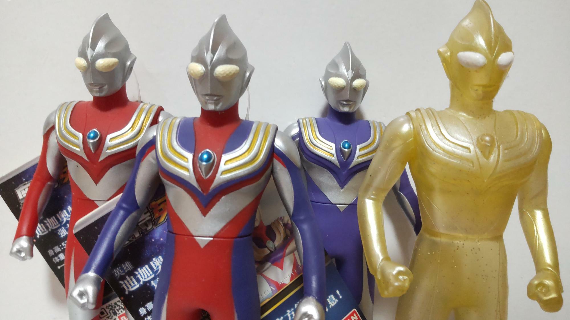 平成初の国産ウルトラマンとして放送された『ウルトラマンティガ（1996）』。3000万年の眠りから目覚めた超古代の光の巨人、ウルトラマンティガの活躍を描く。その人気は国内のみならず、海外にも波及した。