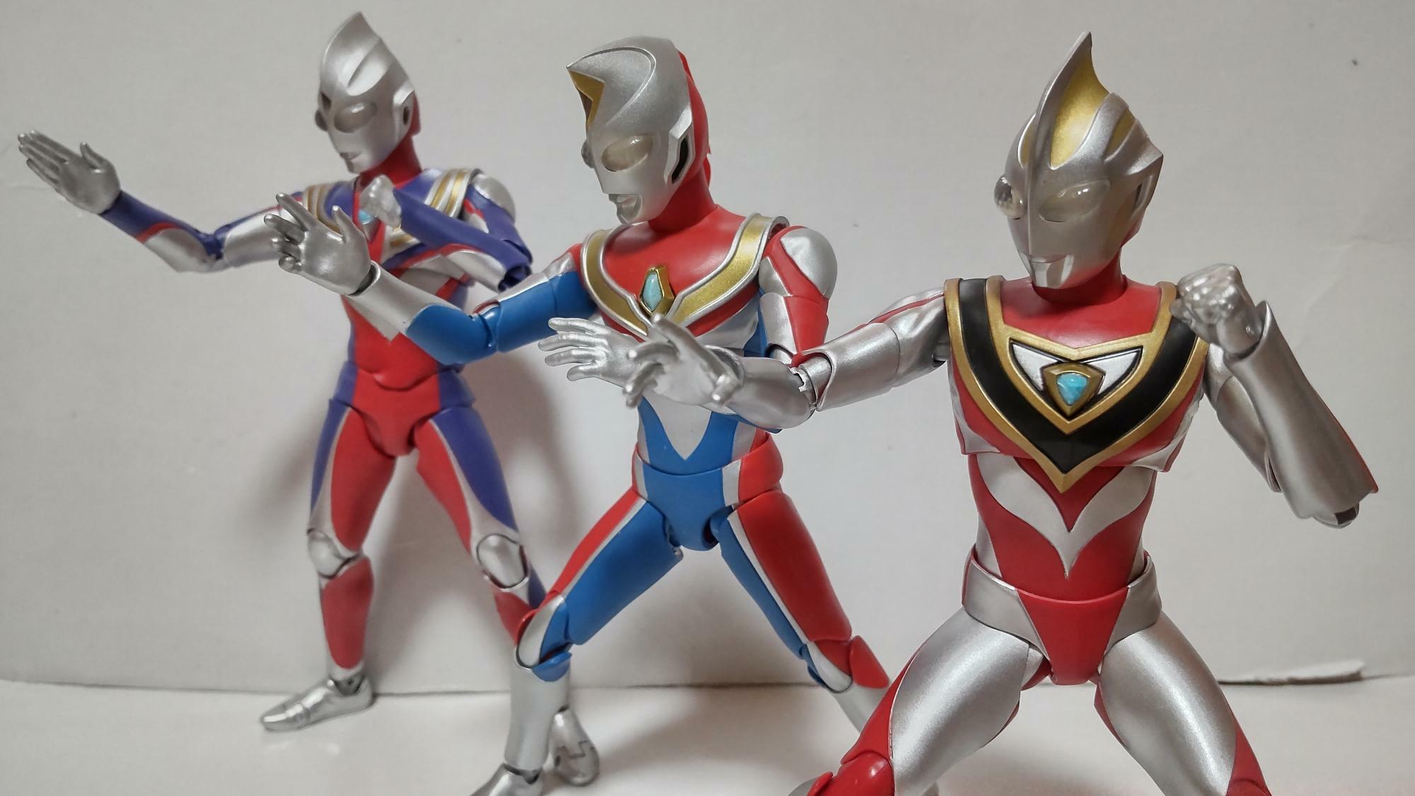 『ウルトラマンティガ（1996）』放送終了後、その後連続して放送された『ダイナ（97）』、『ガイア（98）』。以上3作の主人公達は「TDG」の愛称で親しまれ、現在も国内外で極めて高い人気を誇る。