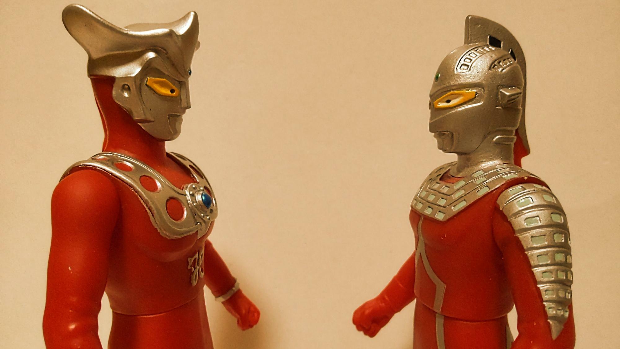 ウルトラマンシリーズ第7作『ウルトラマンレオ（1974）』では、マグマ星人によって故郷L77星を失ったウルトラマンレオと、マグマ星人達との戦いで変身不能となったウルトラセブンの師弟関係が描かれた。