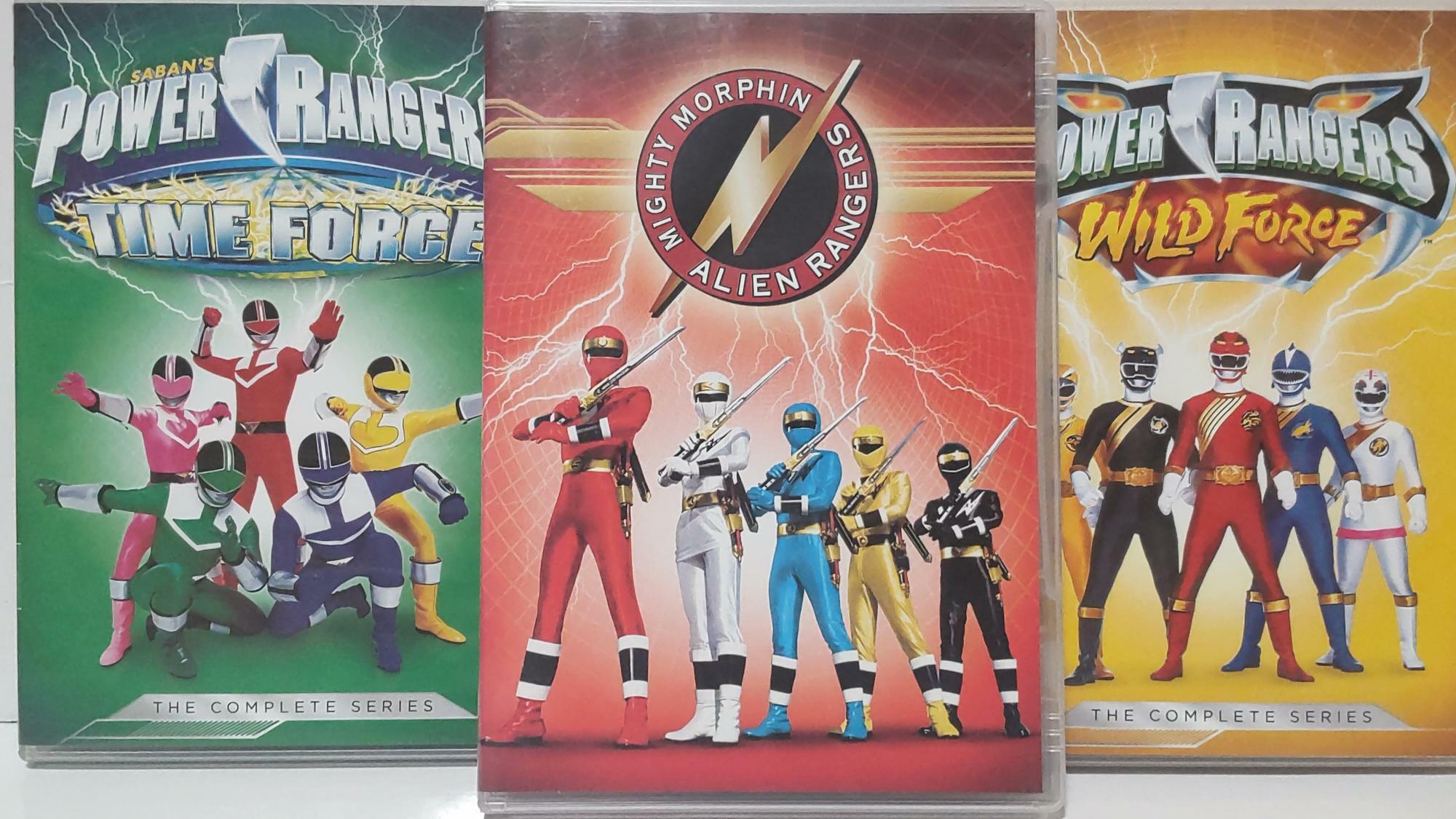 『恐竜戦隊ジュウレンジャー』をベースとした『Mighty Morphin Power Rangers』の成功を受け、以降のスーパー戦隊シリーズをベースとしたパワーレンジャーシリーズも次々に制作された。