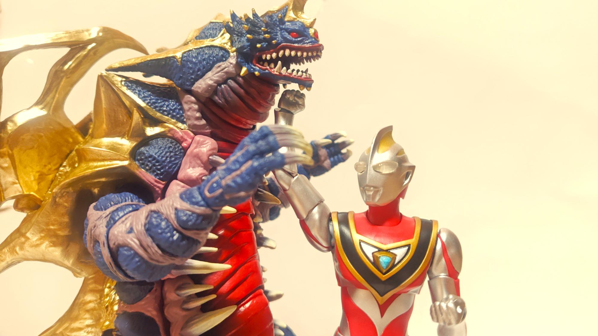 箱あり美品 ウルトラヒーローシリーズSP ティガ ダイナ ガイア クリアレッドラメver 限定 ソフビ 箱付 タグ入 フィギュア 3点セット 札幌 手稲 ウルトラマン ティガ ダイナ ガイア TDG ウルトラヒーローシリーズSP