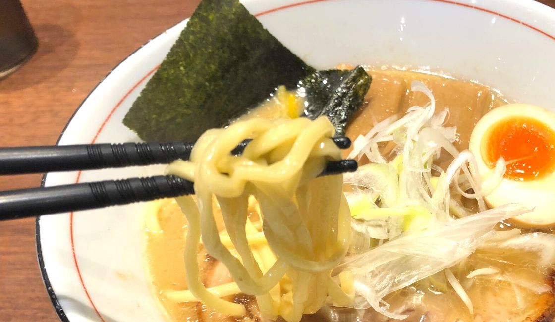 「醤油 」の麺