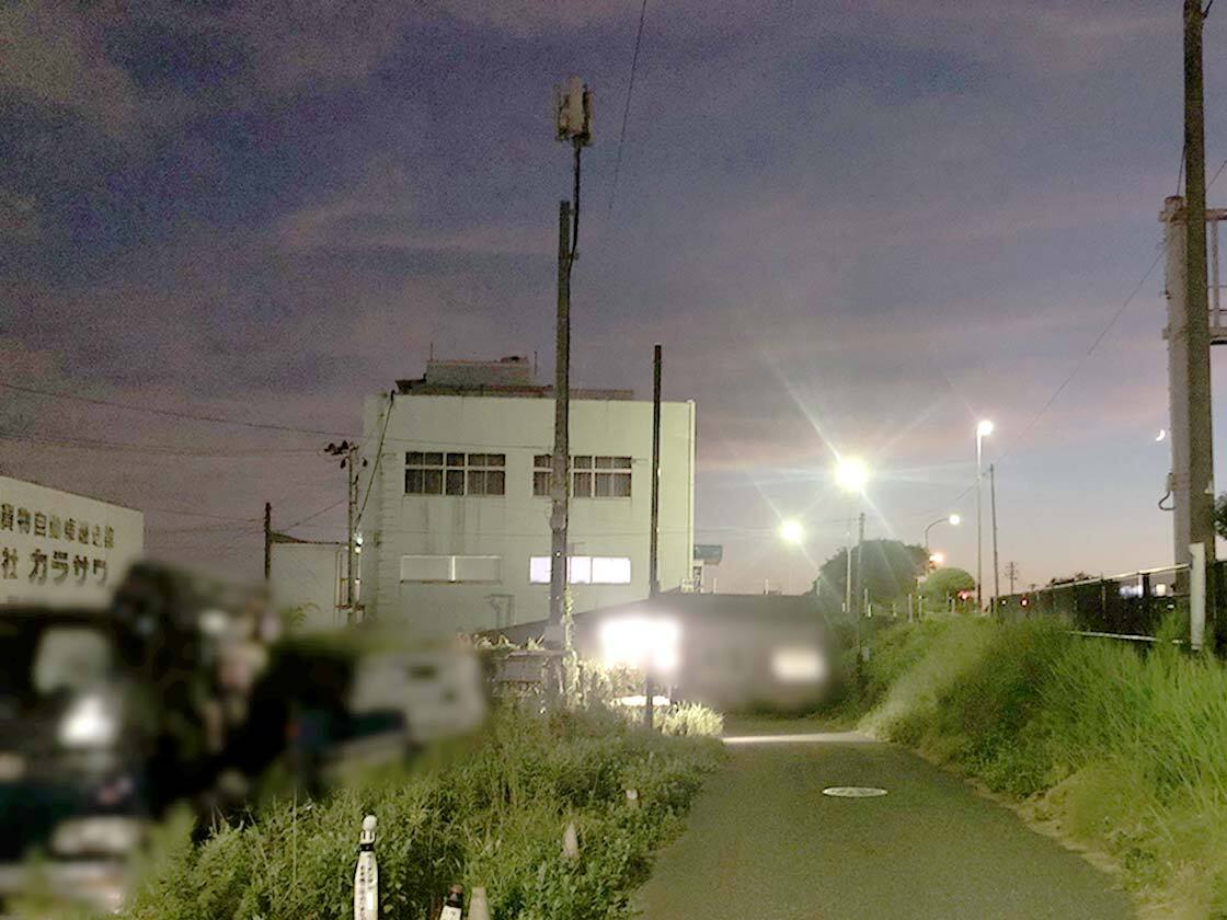 近くの道路