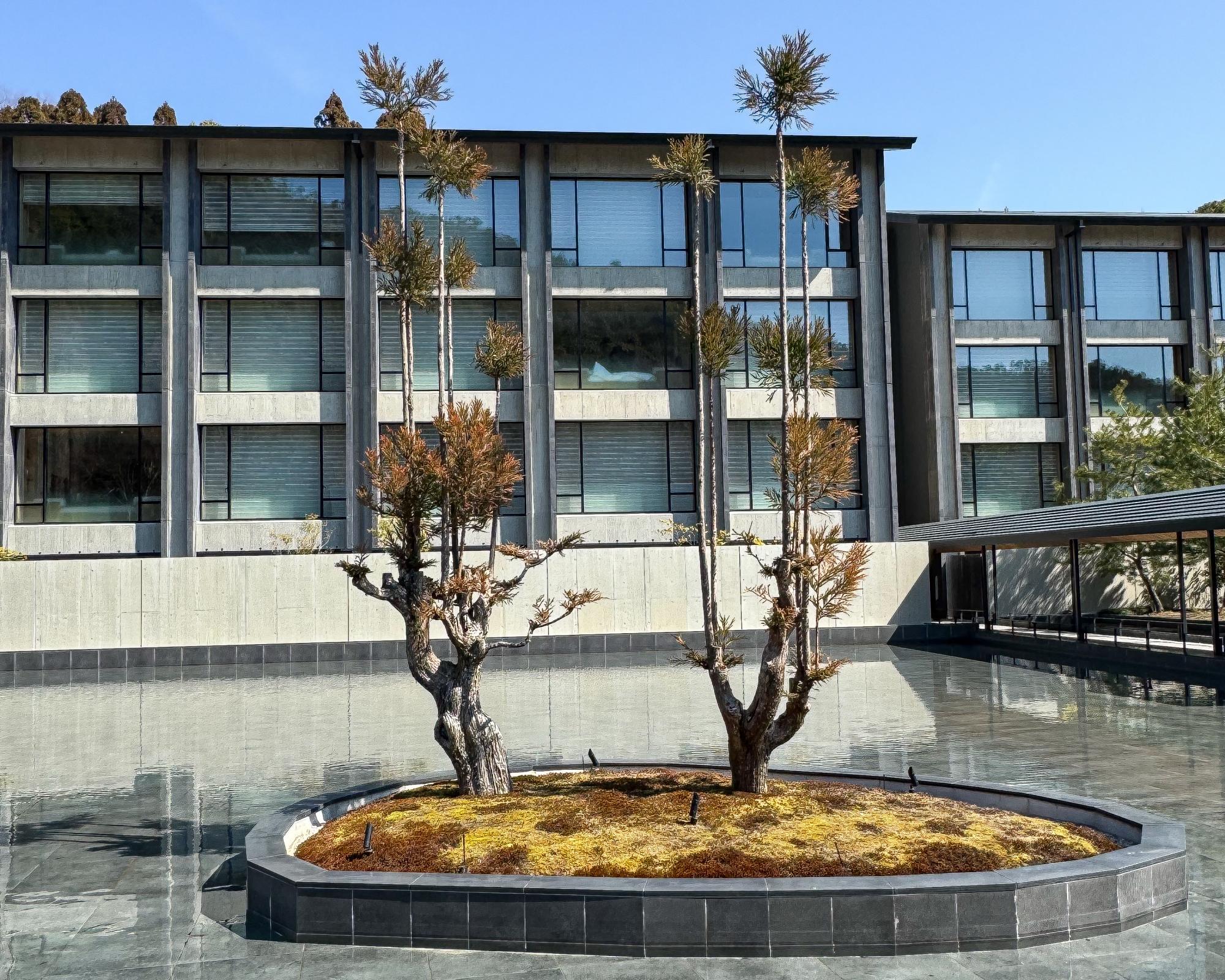 京都の奥座敷でアフタヌーンティー《ROKU KYOTO, LXR Hotels