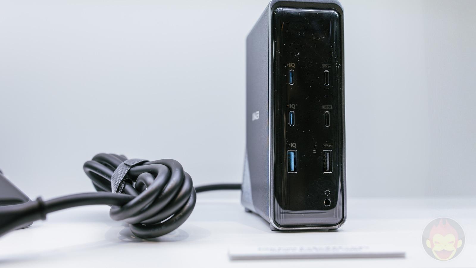 Ankerの最新USBドッキングステーション、電源アダプタがないん Ankerの最新USBドッキングステーション、電源アダプタがないん