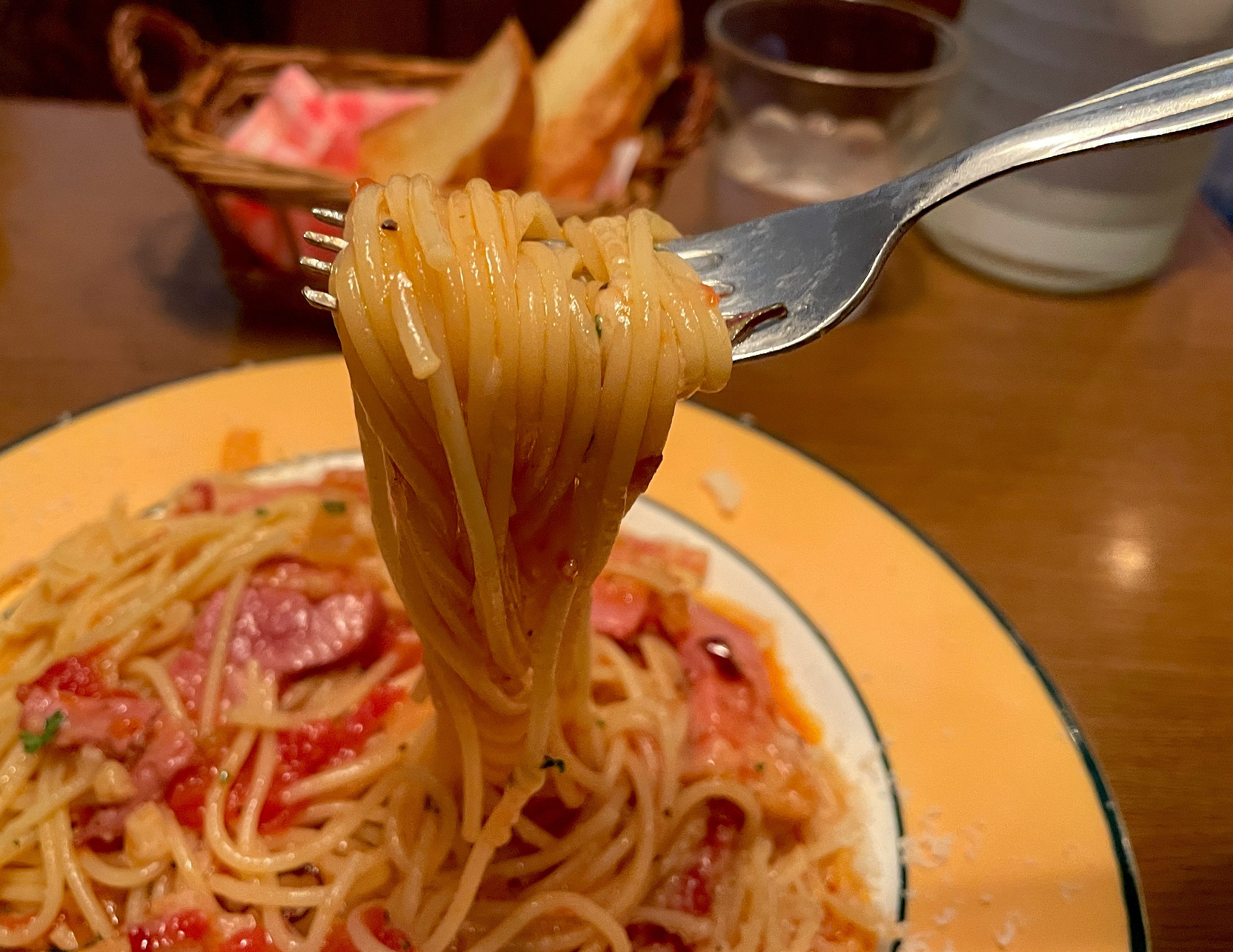 食感も良くてトマトの酸味が程よいアクセント。