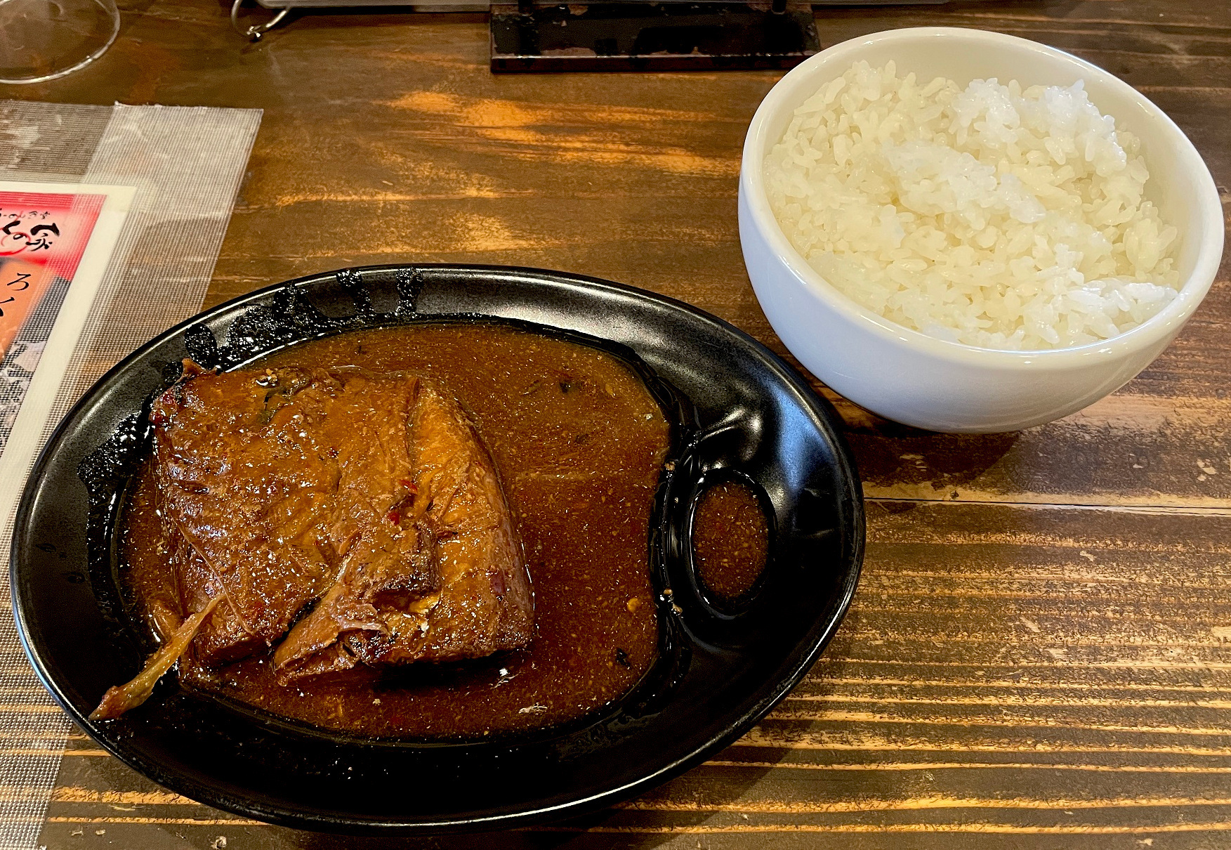 サバのぬか炊きの甘いタレがご飯によく合うんです。