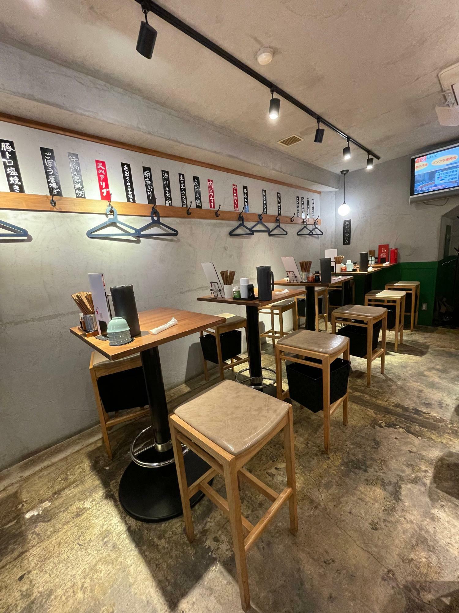 新食堂マルコ 本町店