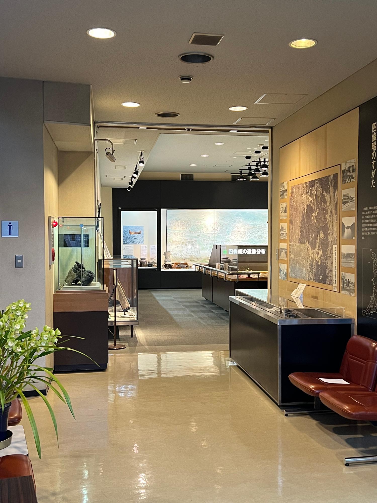 四條畷市】日本最古のキリシタン墓碑も 市立歴史民俗資料館に 四條畷市】日本最古のキリシタン墓碑も 市立歴史民俗資料館に