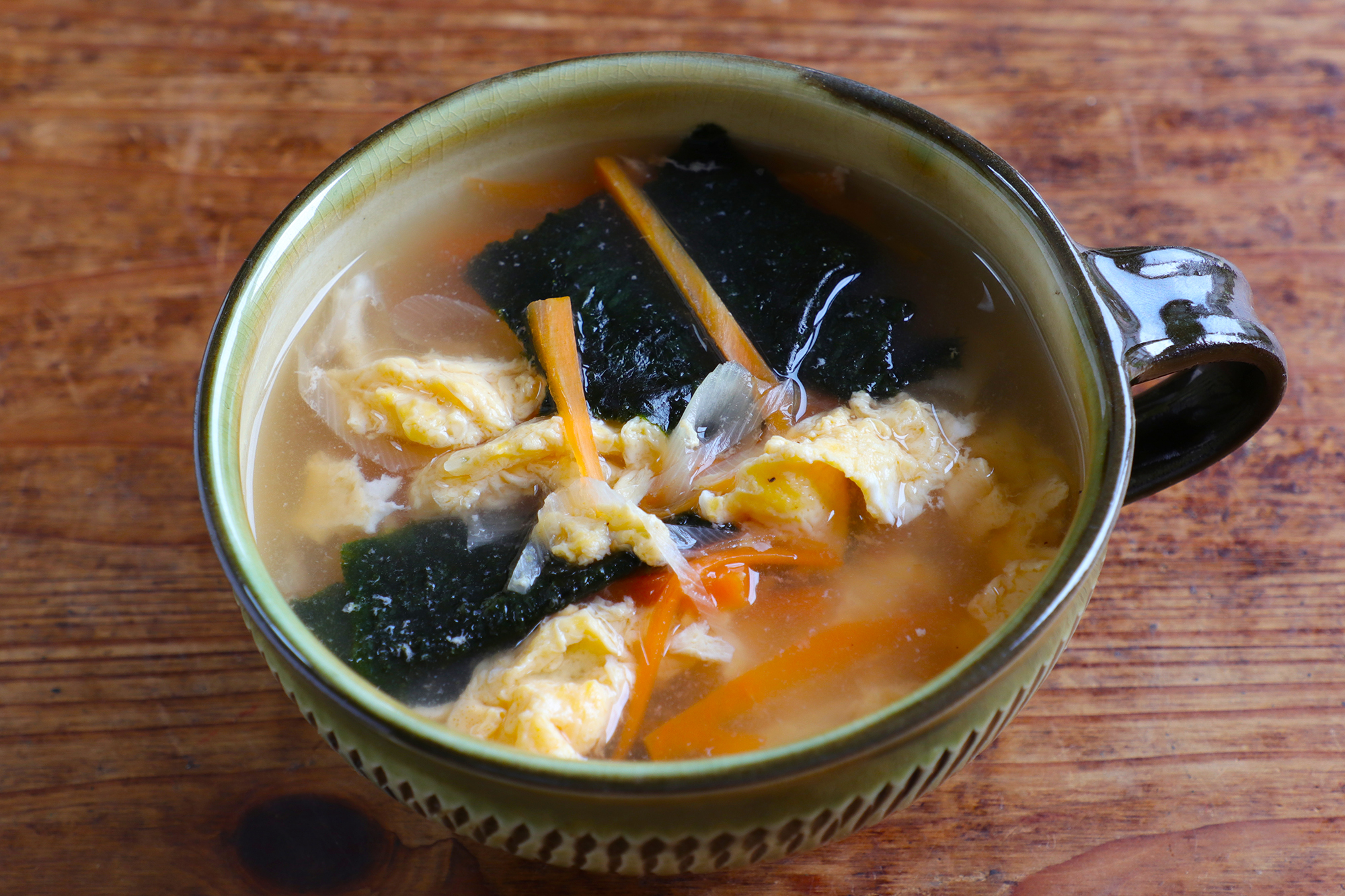 にんじんと長ねぎの海苔かきたまスープ
