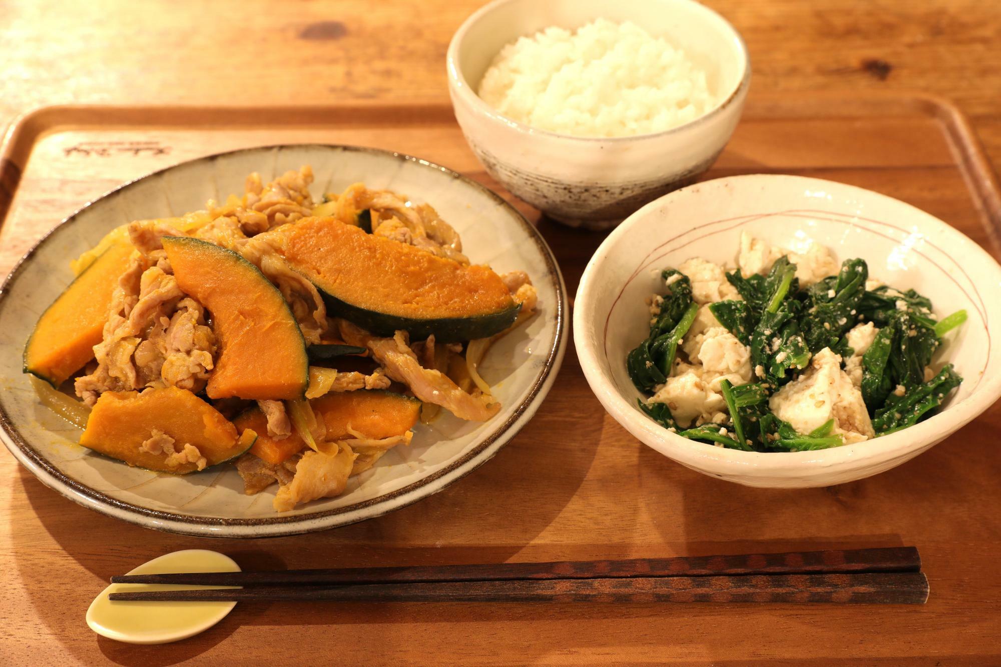 豚肉とかぼちゃの甘辛照り焼き＆豆腐とほうれん草のごま和え