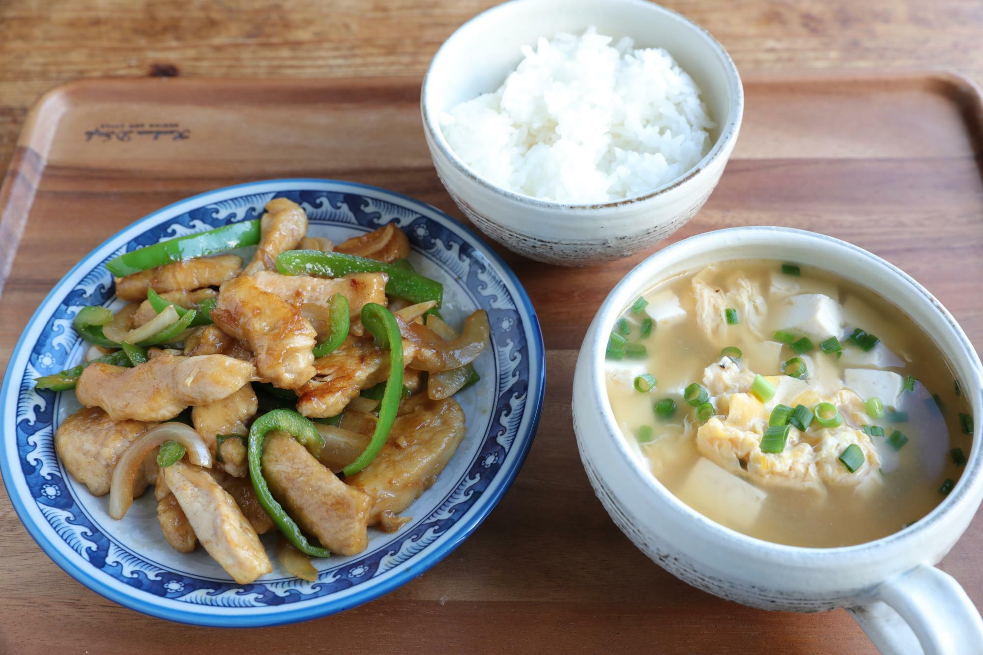 鶏むねのオイスター炒め＆豆腐と卵の中華スープ
