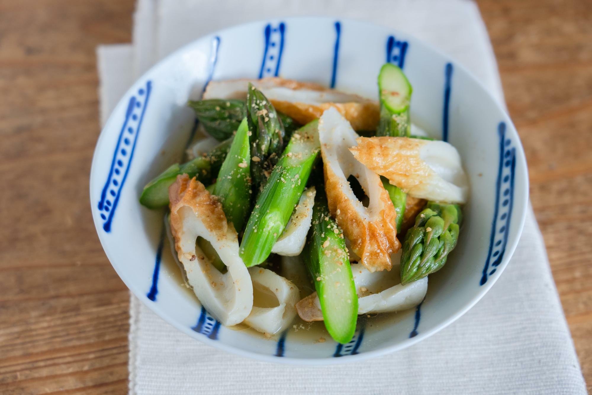 レンジで簡単！アスパラとちくわの中華おひたし