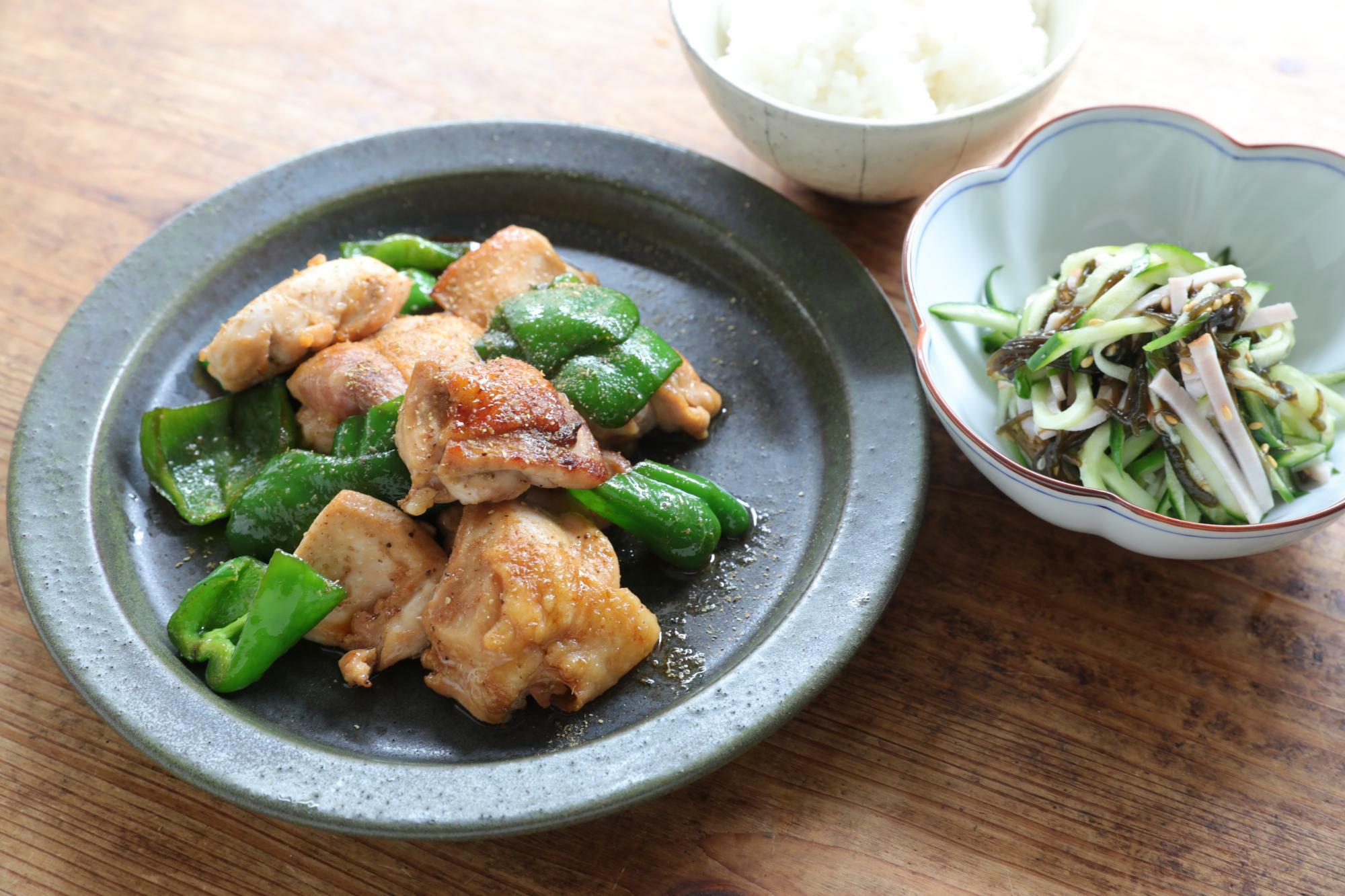 山椒香る！ごろっと鶏肉とピーマンの照り焼き＆もずくハムきゅうり