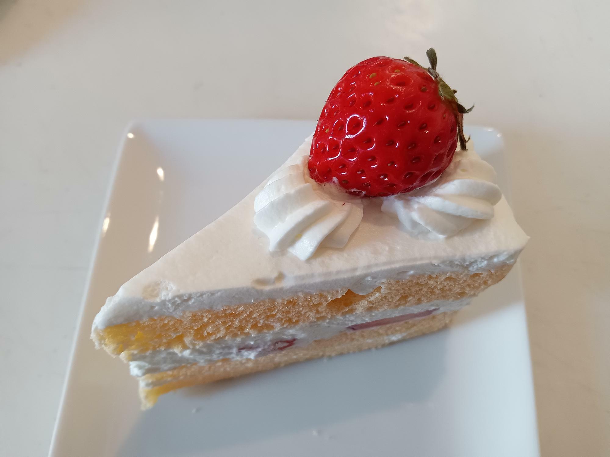 ショートケーキ￥360