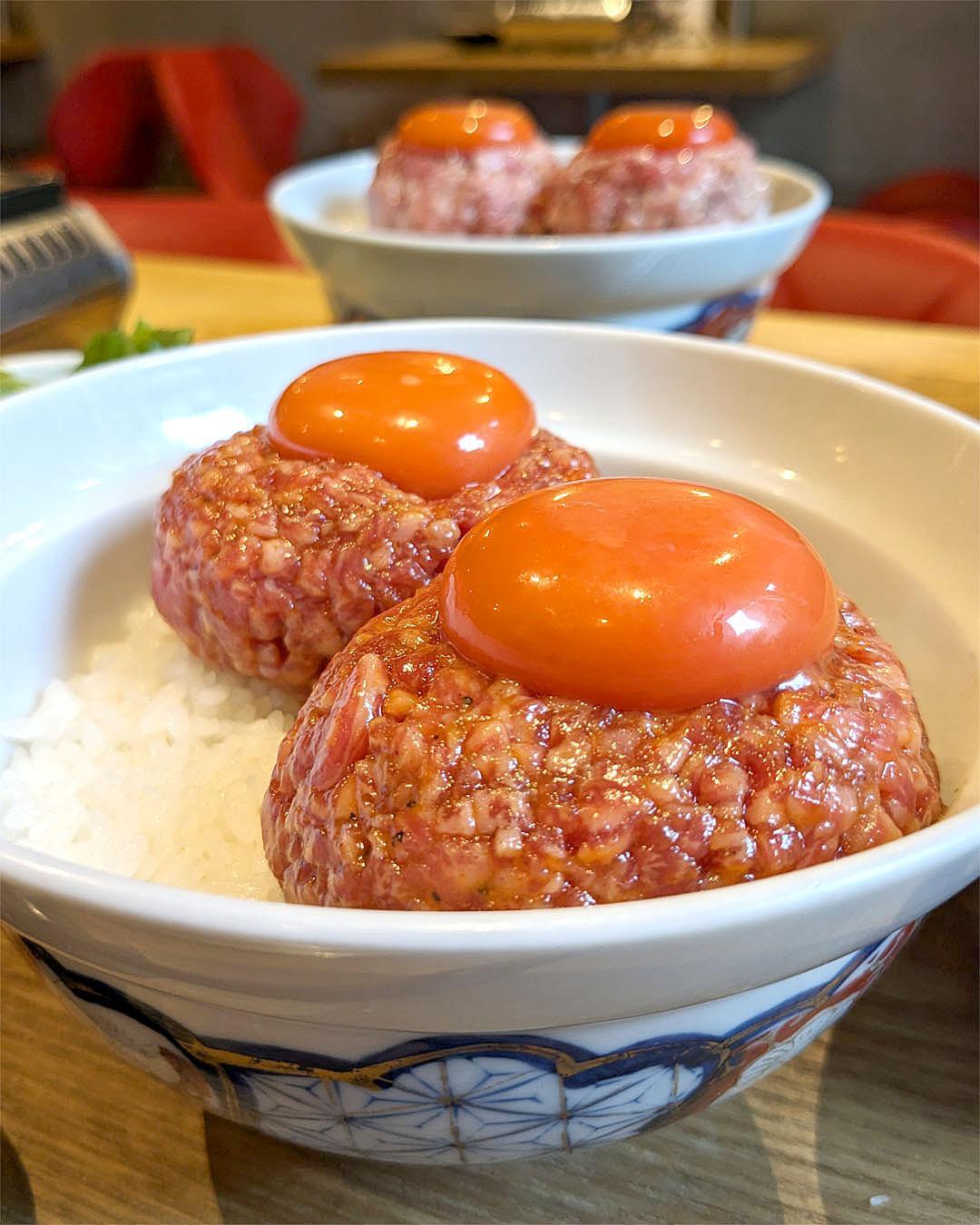 まさにダブル生ハンバーグ丼