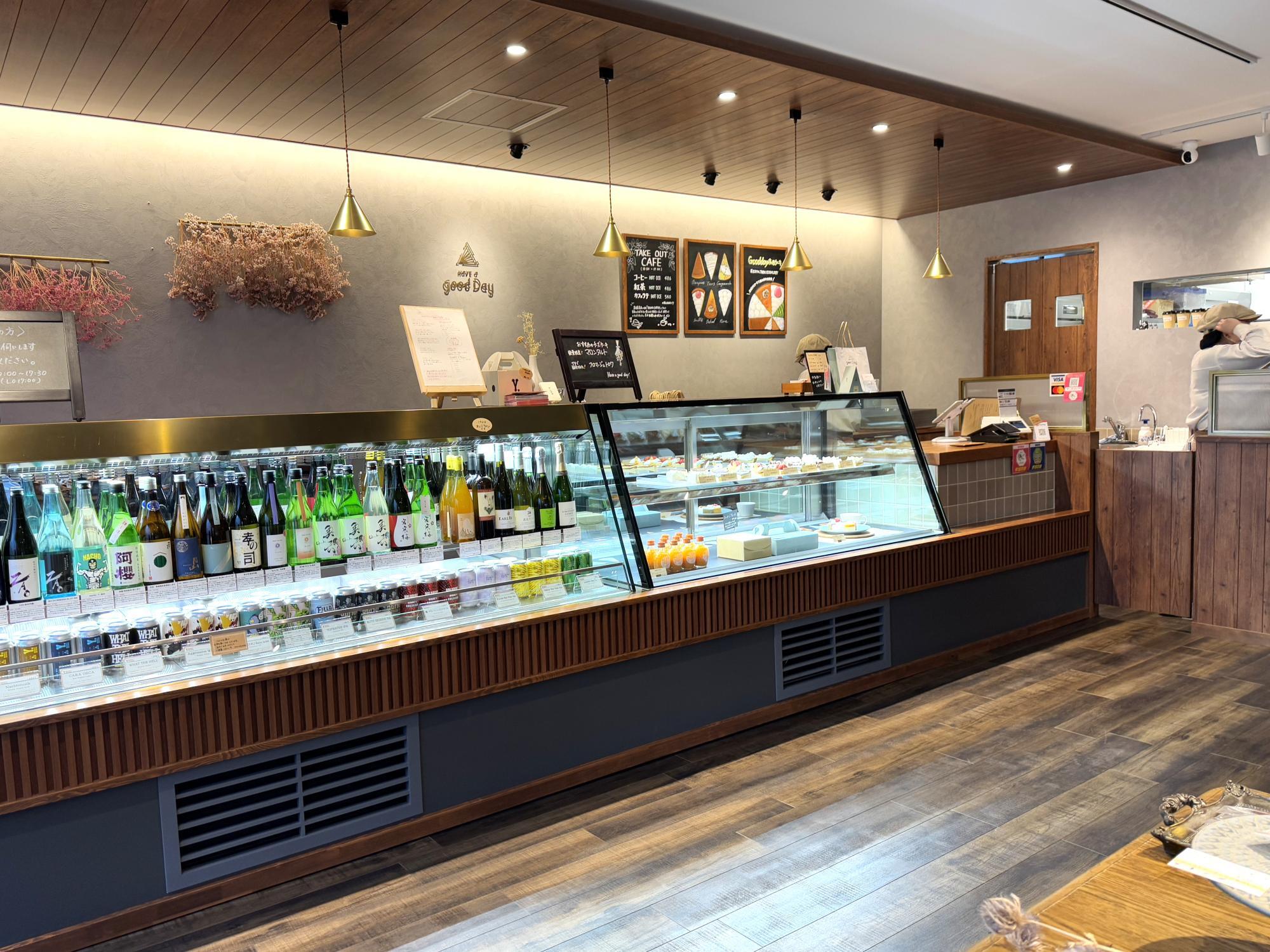 6種の美味しさをひと皿で楽しめる店内限定プレートが豪華♪酒屋