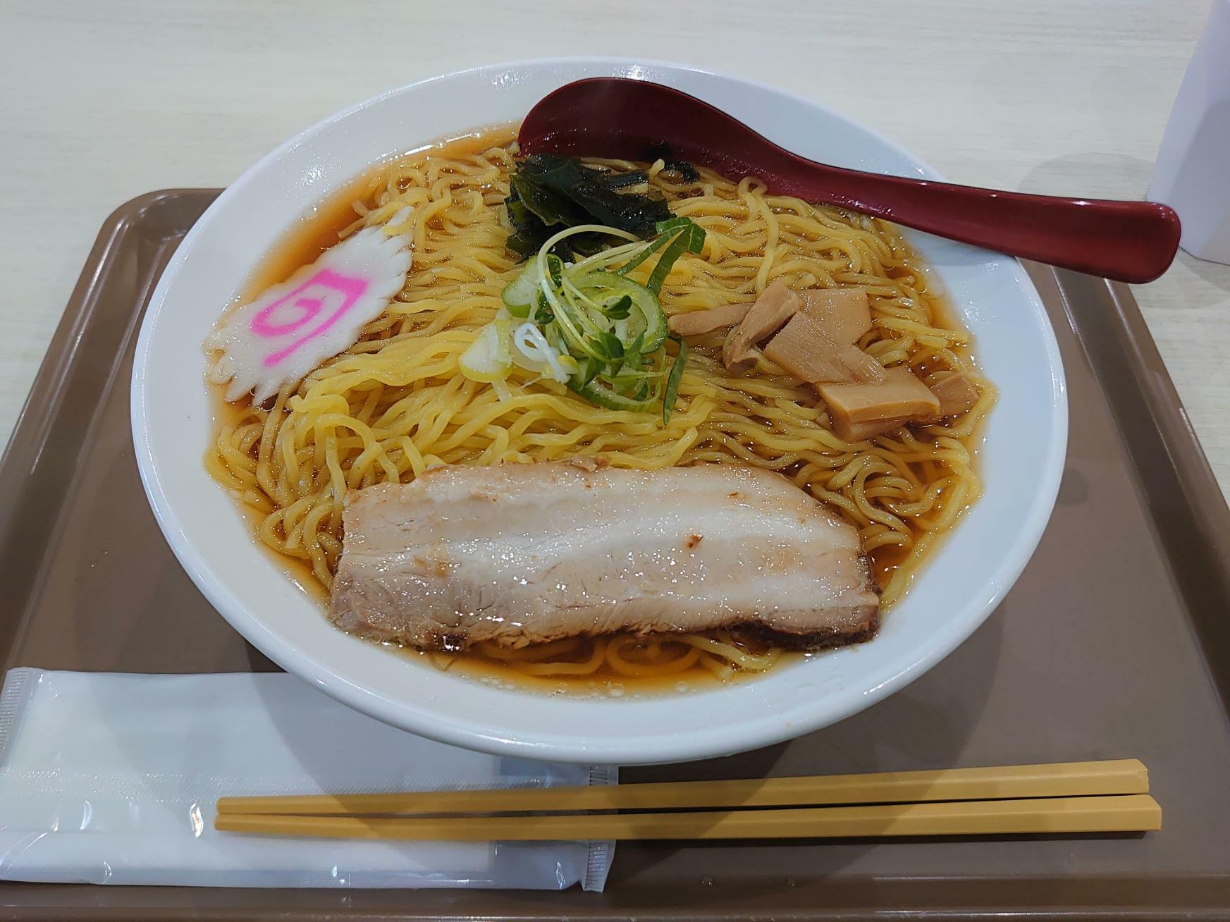 醤油ラーメンの特盛り