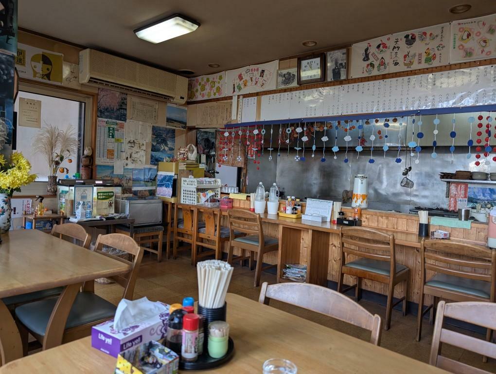 店内の様子１