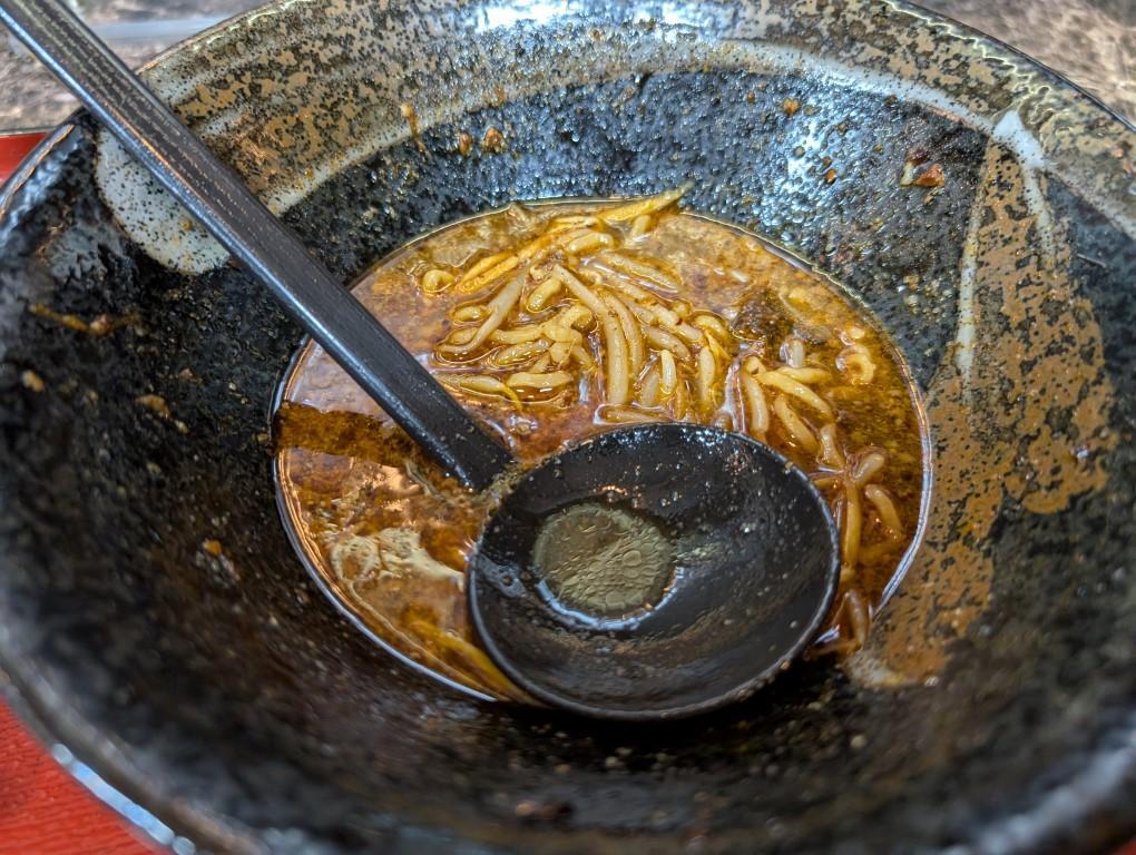 豚辛麺も残すところあと僅か