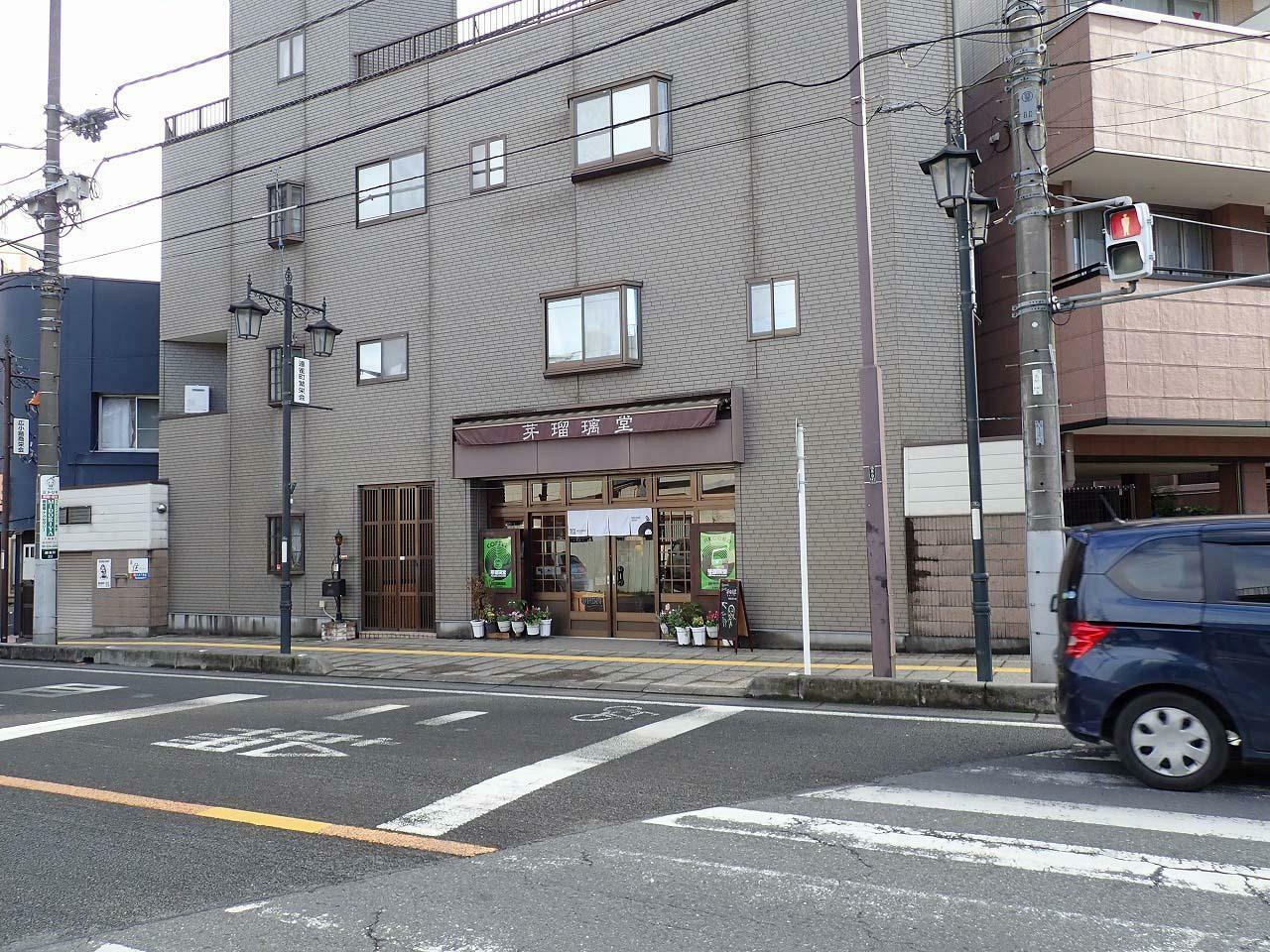 こちらが「芽瑠璃堂 川越店」の外観です