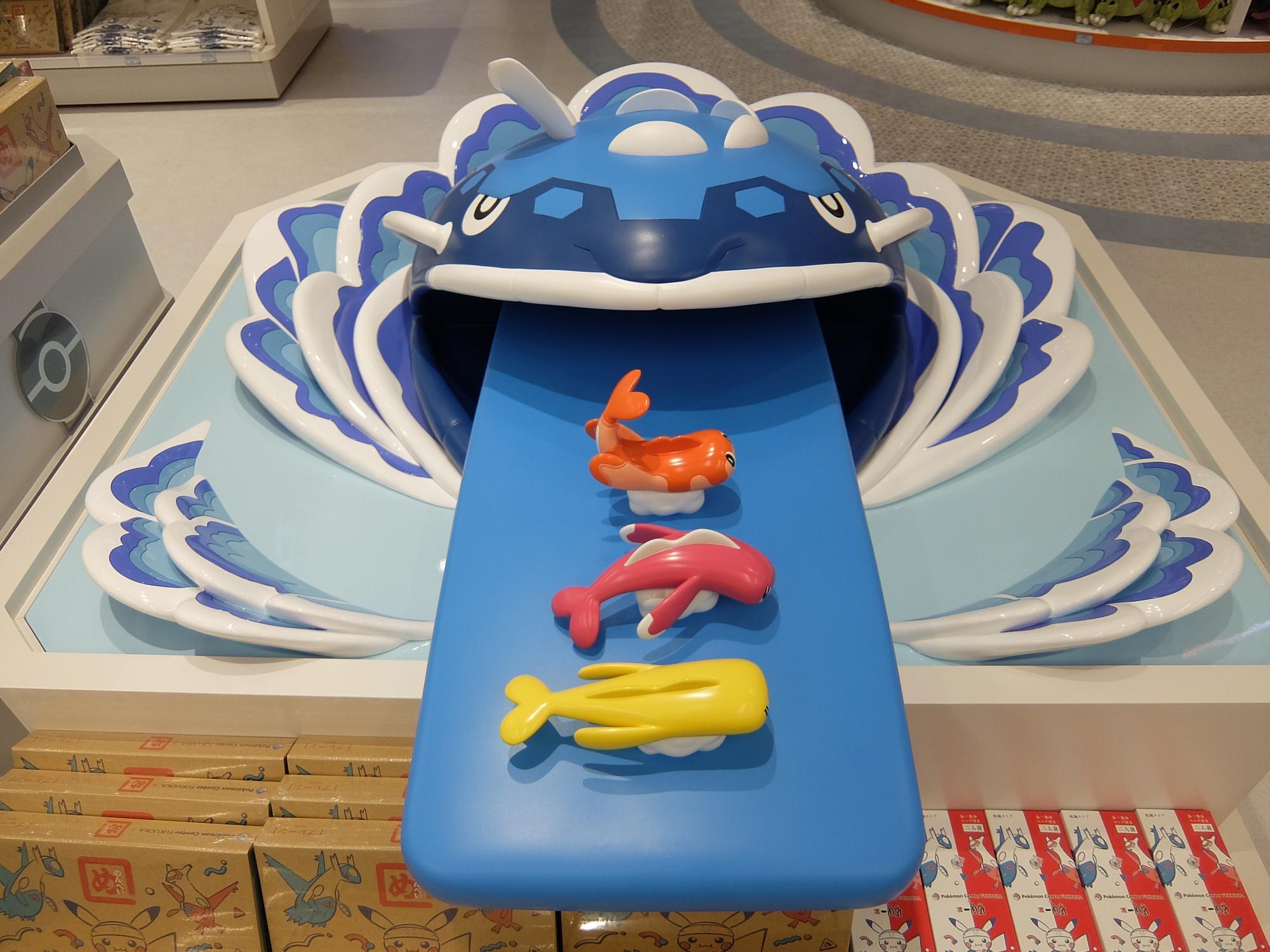 福岡市】「ポケモンセンターフクオカ」は初日から大盛況！ 胸