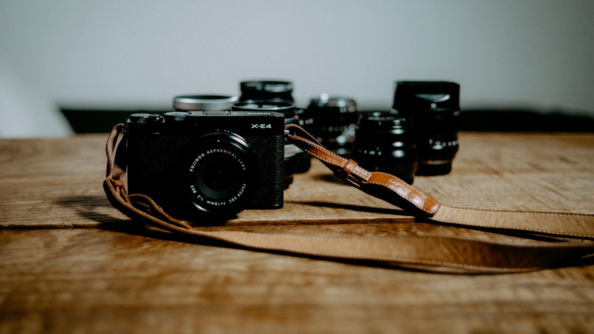 X-E4で1本目におすすめのレンズ4選!【8万円以内で楽しめる X-E4で1本目におすすめのレンズ4選!【8万円以内で楽しめる