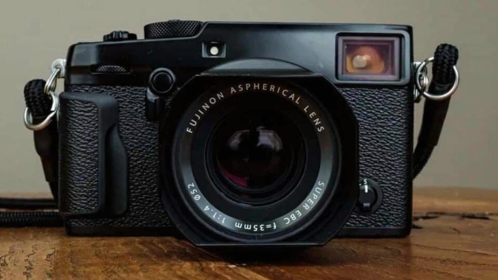 FUJIFILM X-Pro2 撮影枚数2225枚 Xシリーズ旗艦モデル「FUJIFILM X-Pro2」 - デジカメ Watch Watch