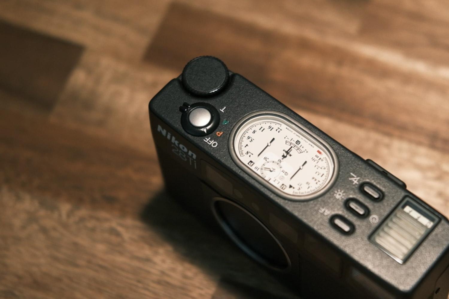 Nikon 28Ti｜撮る気持ちを思い出させてくれる1台（ひげこい
