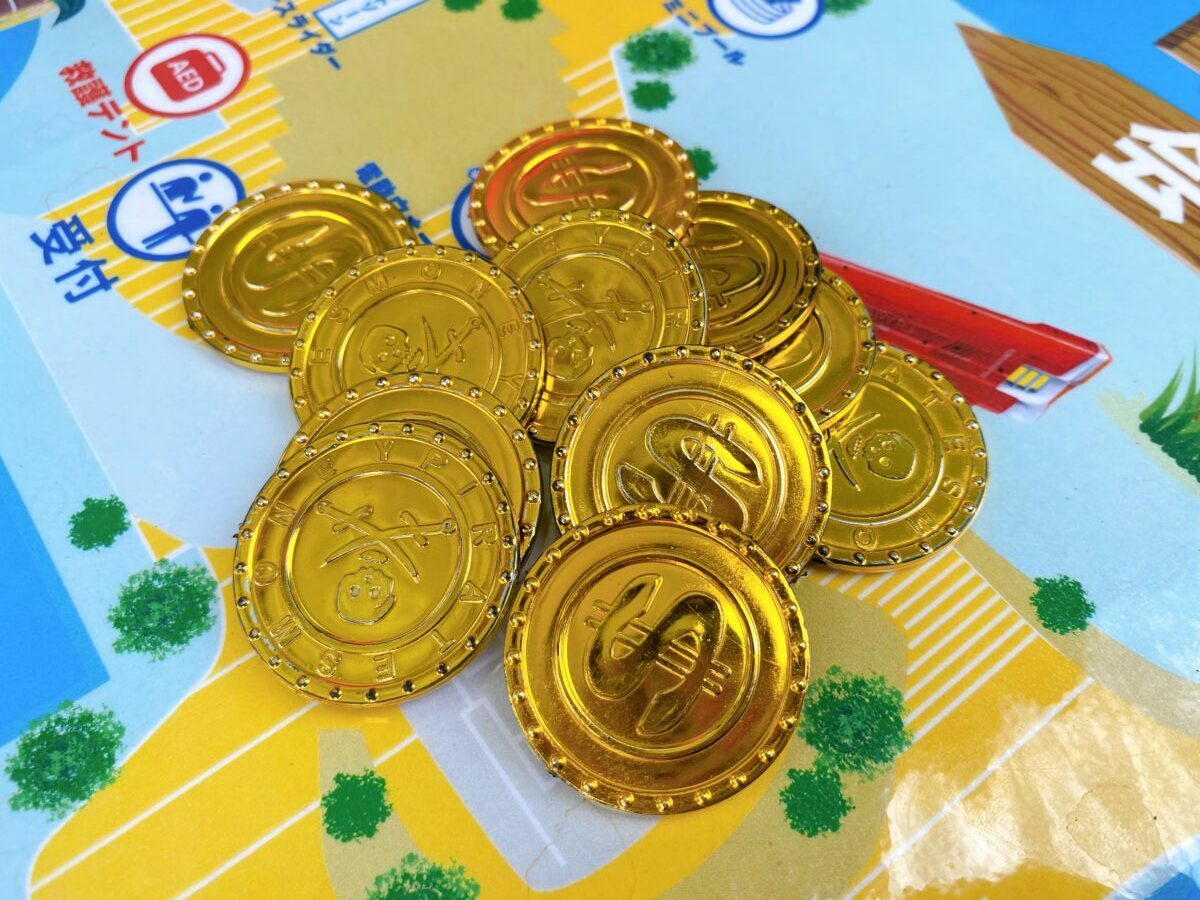 金メダル=1枚500円