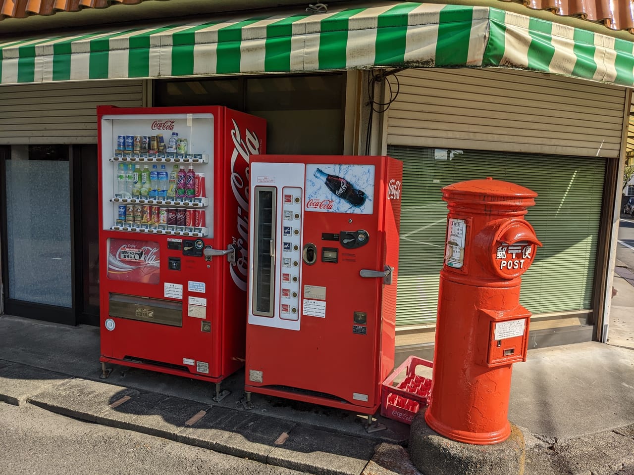 昭和のコカコーラ自販機-