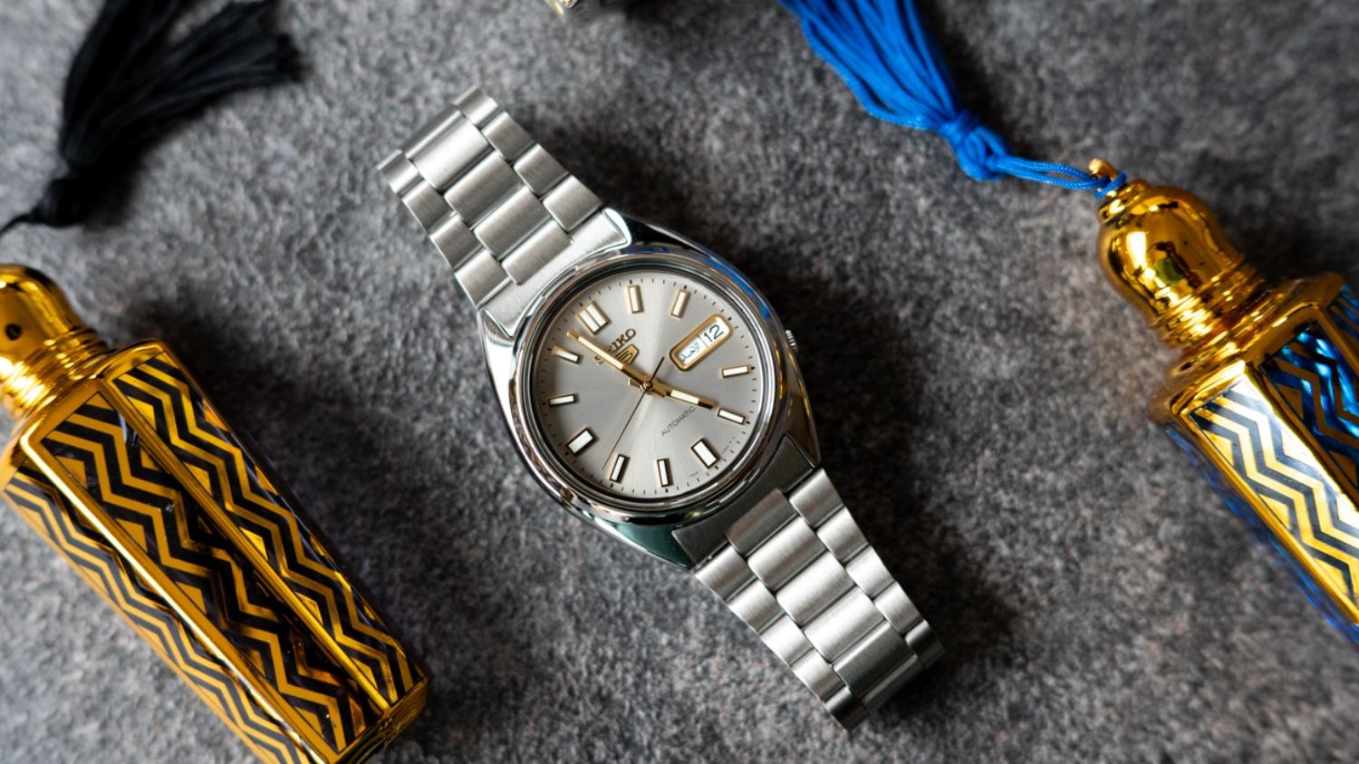 海外向けSEIKO5がカッコいいかつコスパも抜群!腕時計の曜日表示 海外向けSEIKO5がカッコいいかつコスパも抜群!腕時計の曜日表示