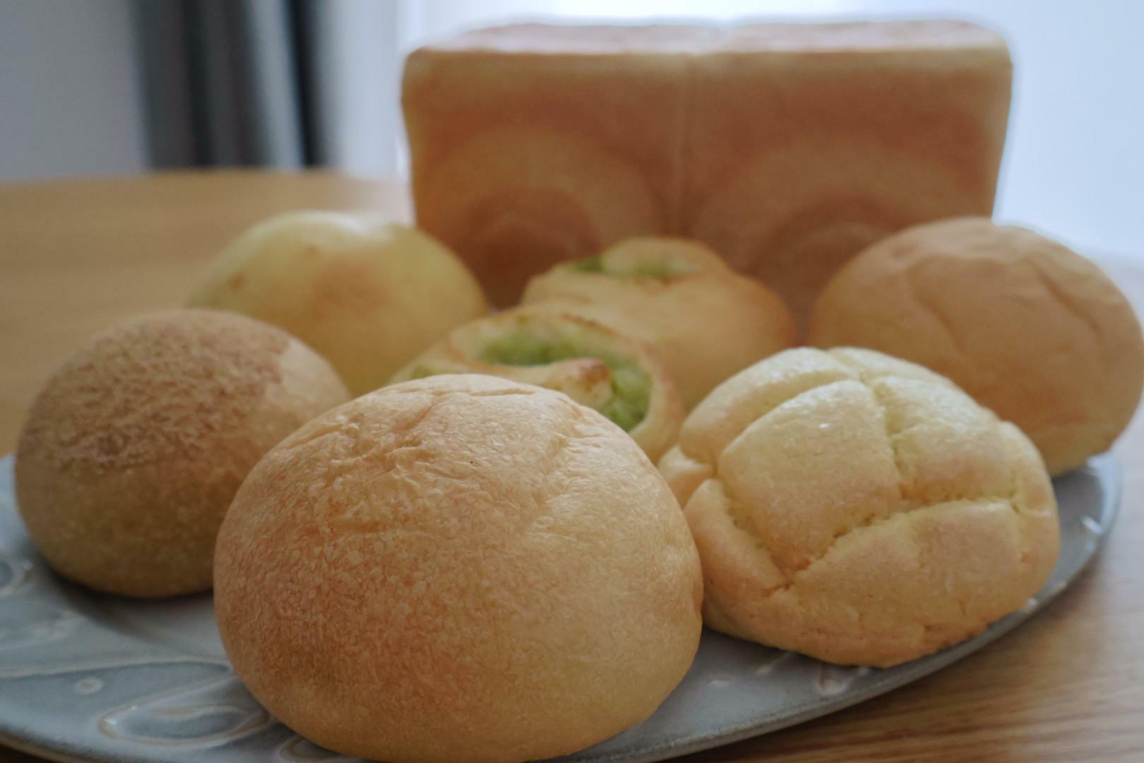 コロコロとした丸パンが並ぶとかわいいです