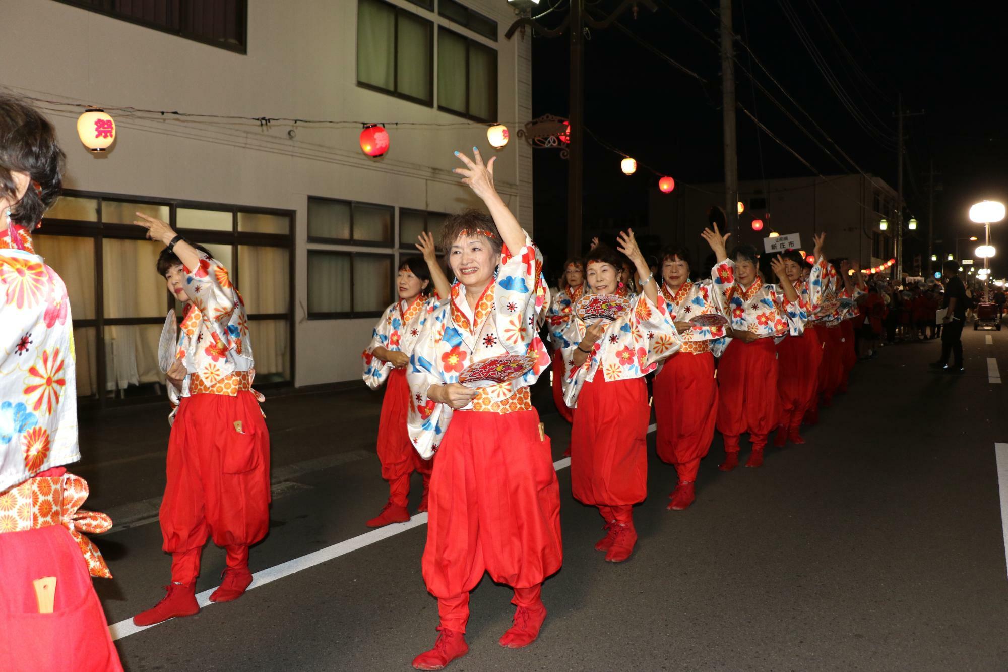 素敵な衣装でみなさんとても楽しそうです（画像提供：高萩市観光協会）